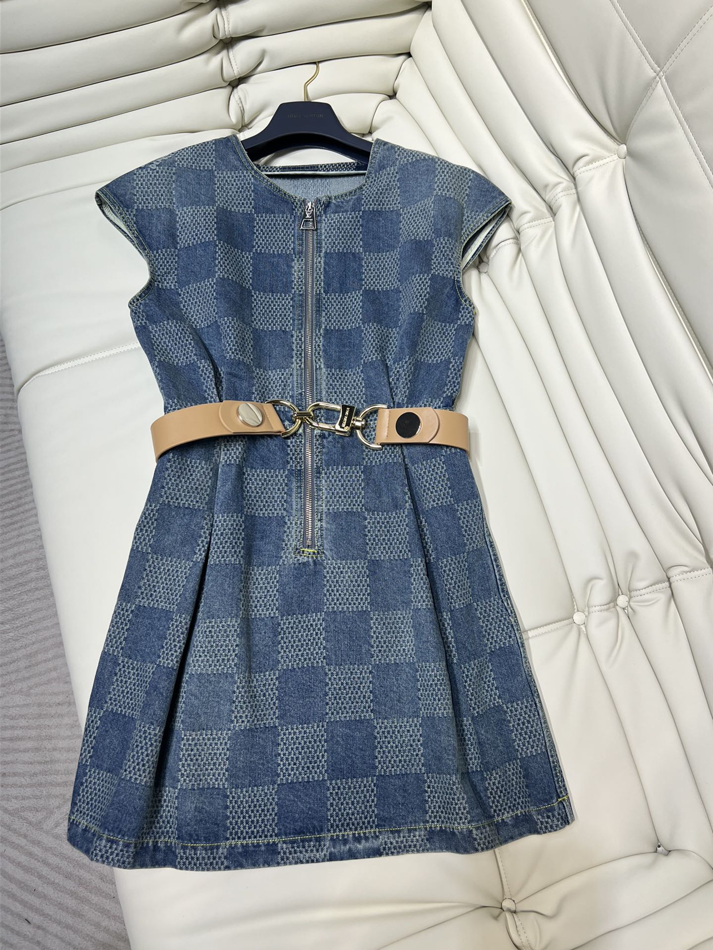 Louis Vuitton Vêtements Robes Meilleure réplique de luxe
 Broderie fleurs Coton Tissu coton bleu SML201918350