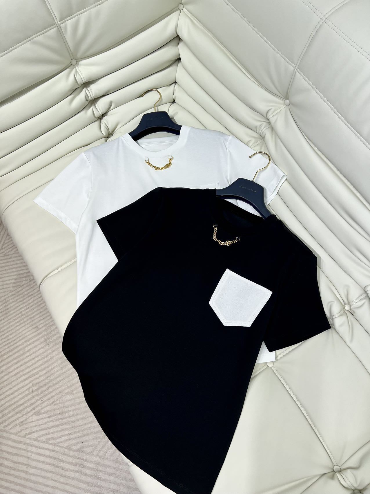 Verkopers online
 Louis Vuitton Kleding T-Shirt Katoen Korte mouw