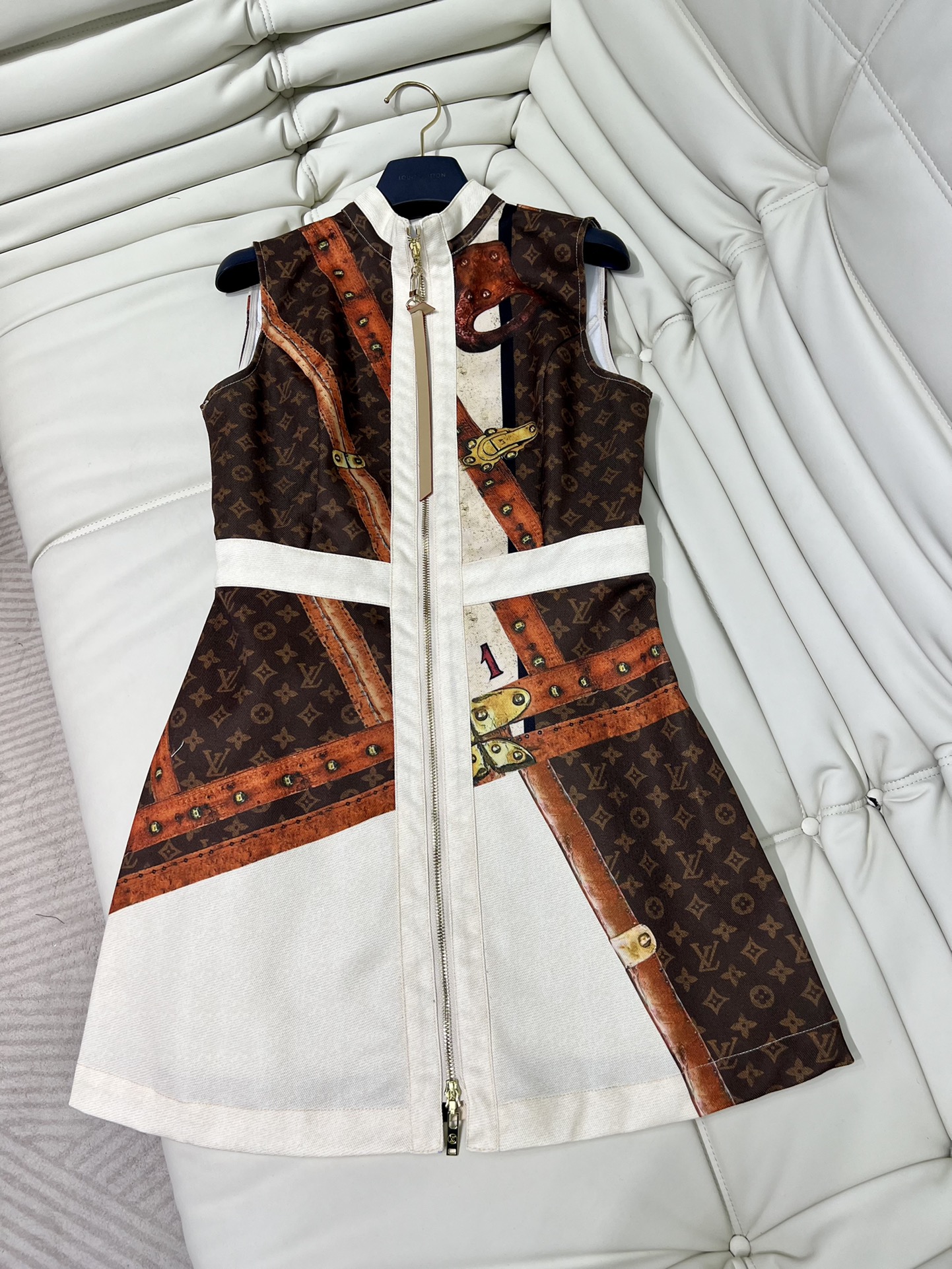 Louis Vuitton Meilleur
 Vêtements Robes AHH001340