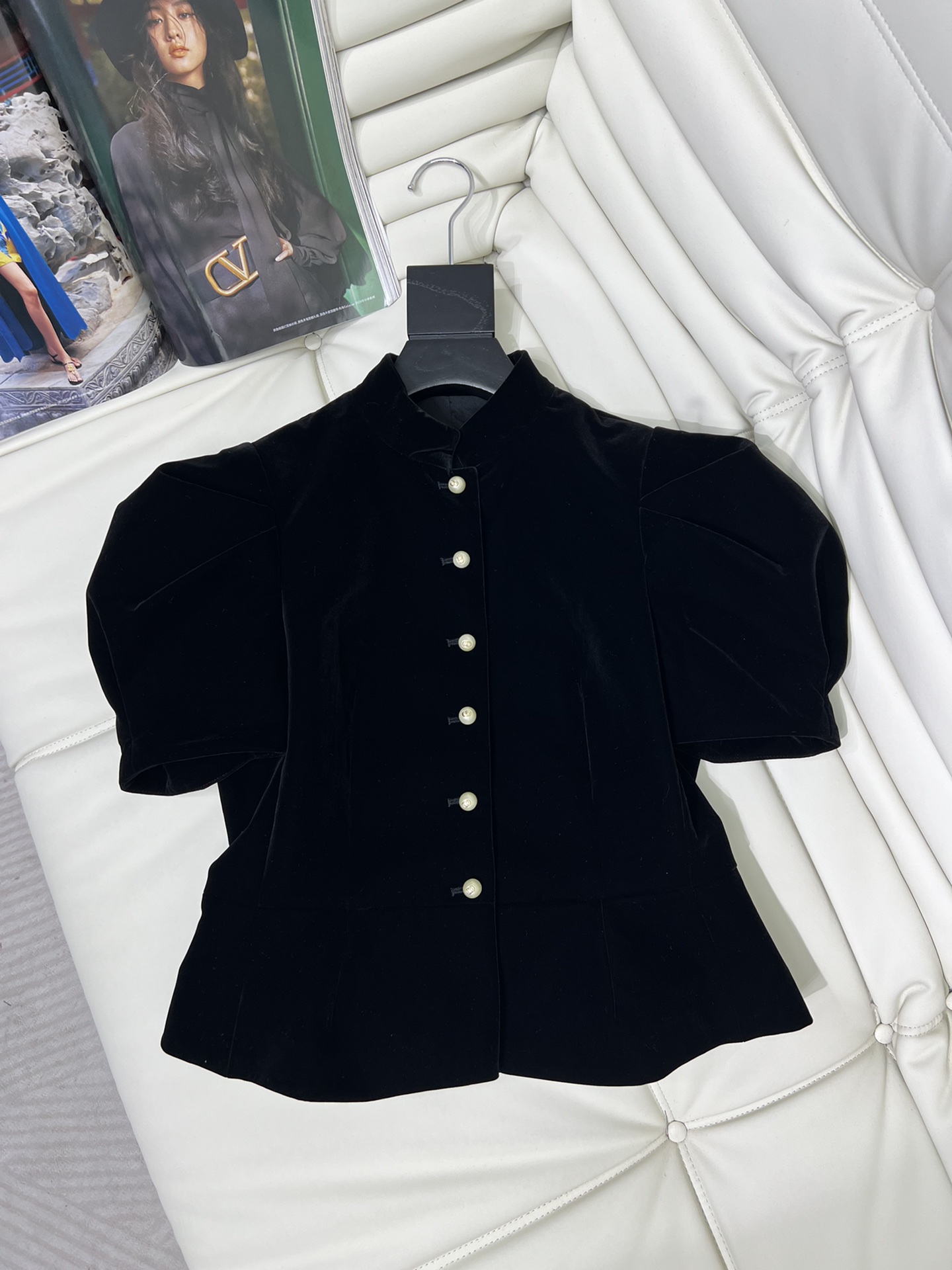 Versatile One-Size-Fits-All Jacket and Shorts Sets for Stylish Street and Work Looks - 图片 2