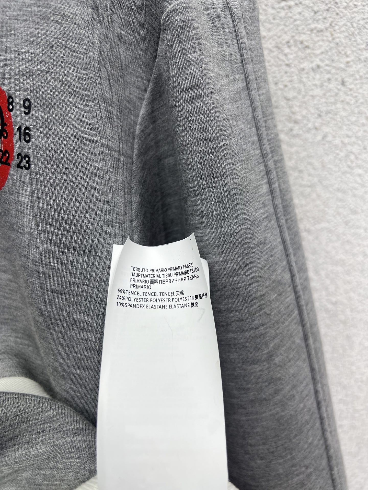 High-Quality One-Size-Fits-All Female Suit Set with MM6 Leisure Suits: Review - 图片 9