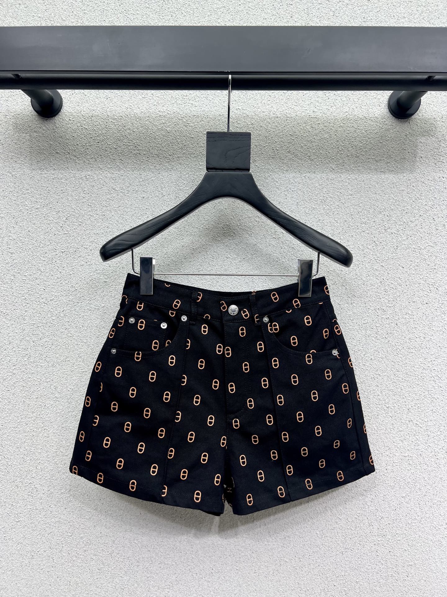 Stylish One-Size-Fits-All Female Outfit: P736 Accelerator Herme Cowboy Set - 图片 1