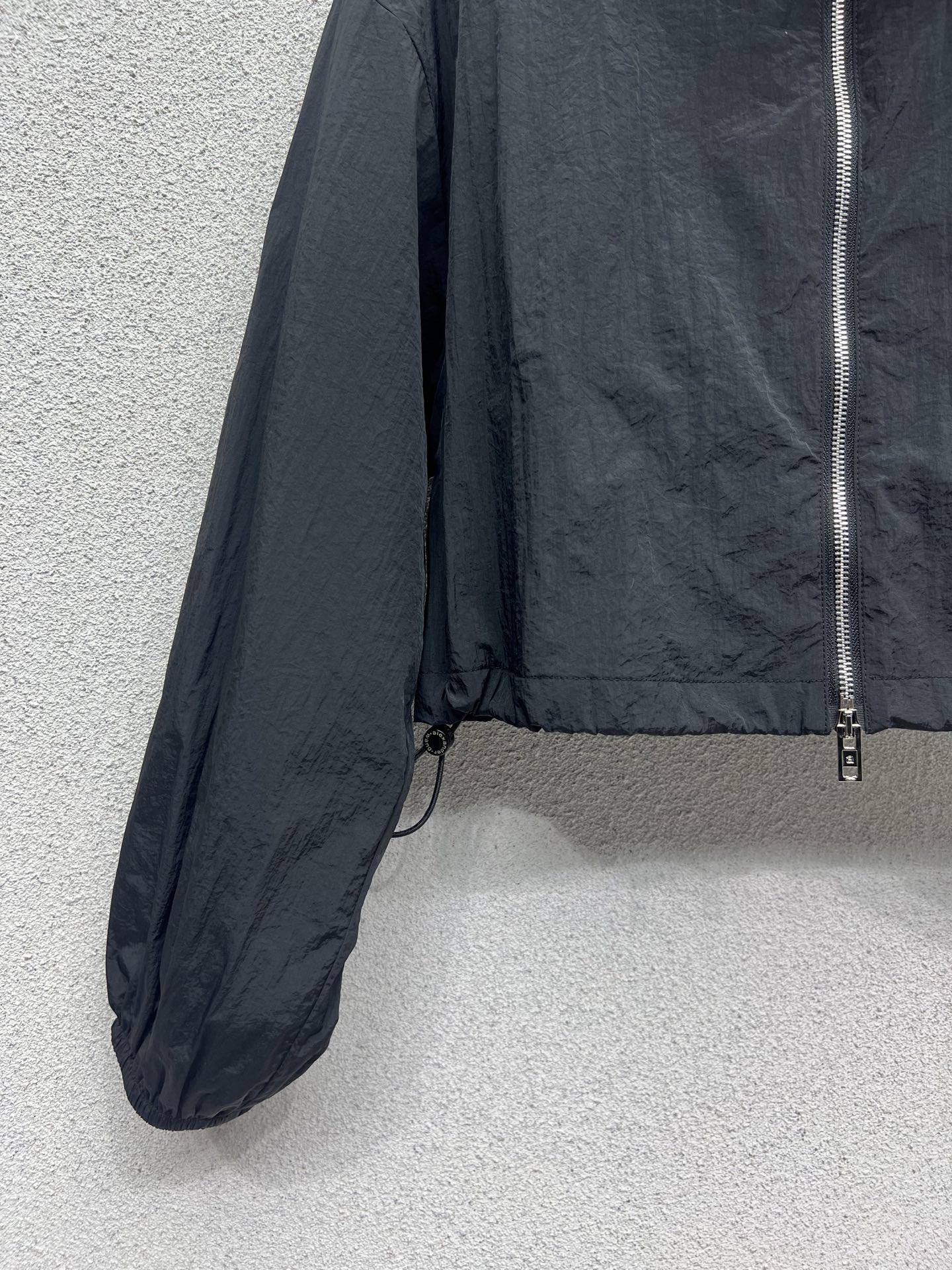 High-Quality One-Size-Fits-All Sunscreen Suit with American Sports Style – P966 Review - 图片 4