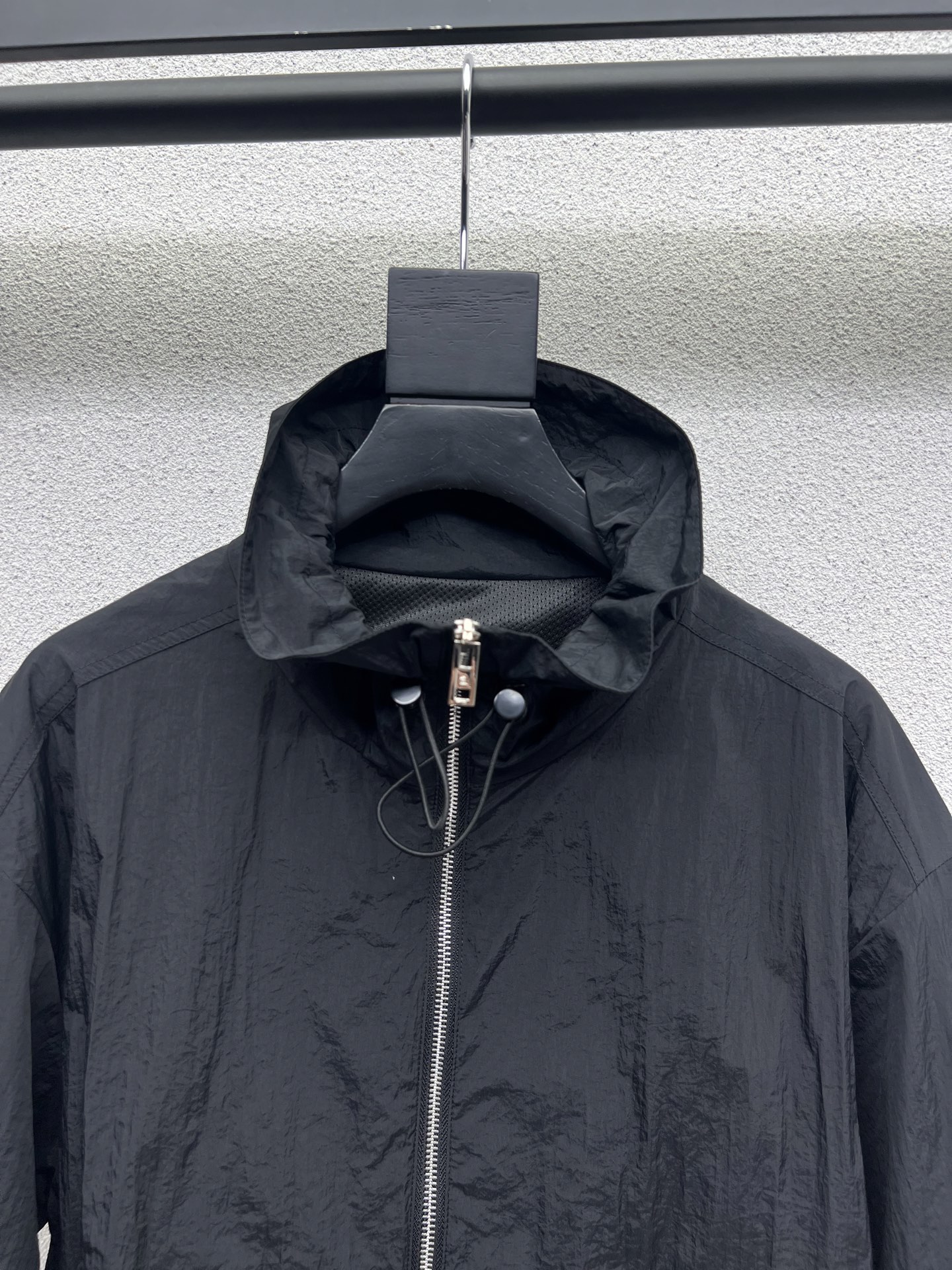 High-Quality One-Size-Fits-All Sunscreen Suit with American Sports Style – P966 Review - 图片 3