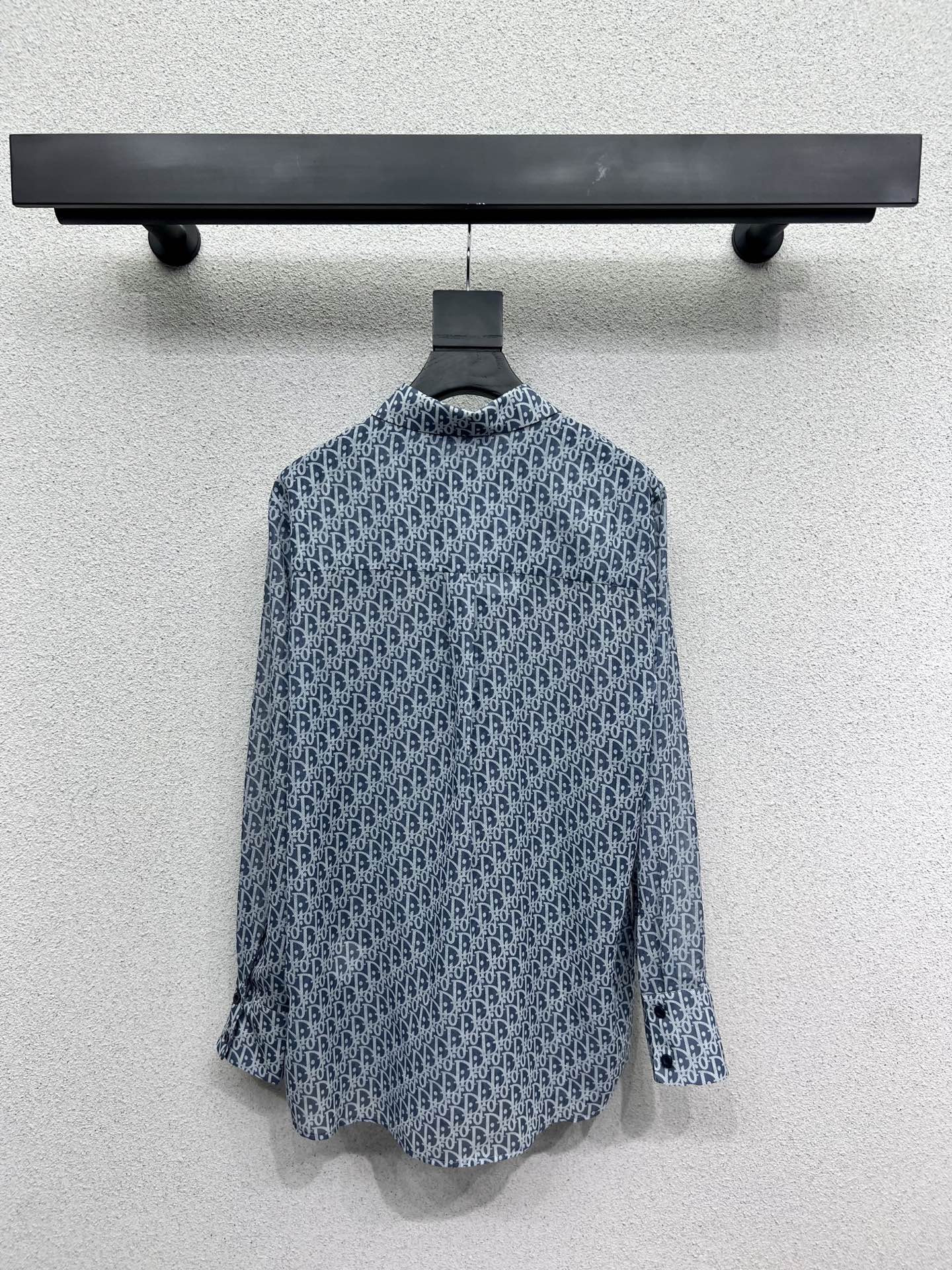 Dior Oblique Pattern Shirt Luxury Resort Style, Available in Pink and Navy Blue 9 i1744907541420 5735 0 7