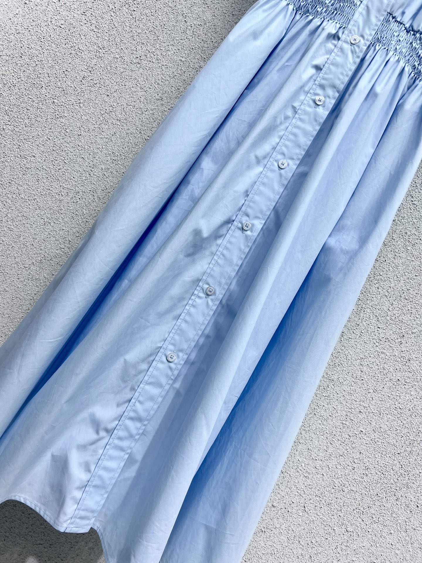 Miu Miu Shirt Style Long Dress - Delicate Texture, Slimming, and Age-Reducing 4 i1746382509896 4969 0 3