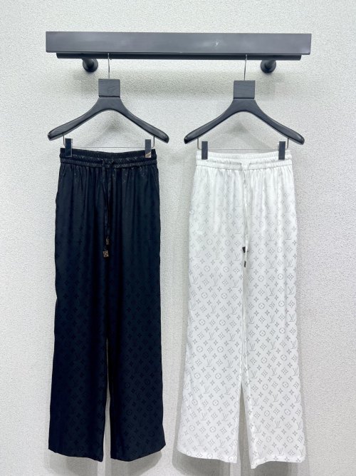 Louis Vuitton Classic Monogram Jacquard Pants - Stylish & Comfortable 1 Louis Vuitton Classic Monogram Jacquard Pants - Stylish & Comfortable