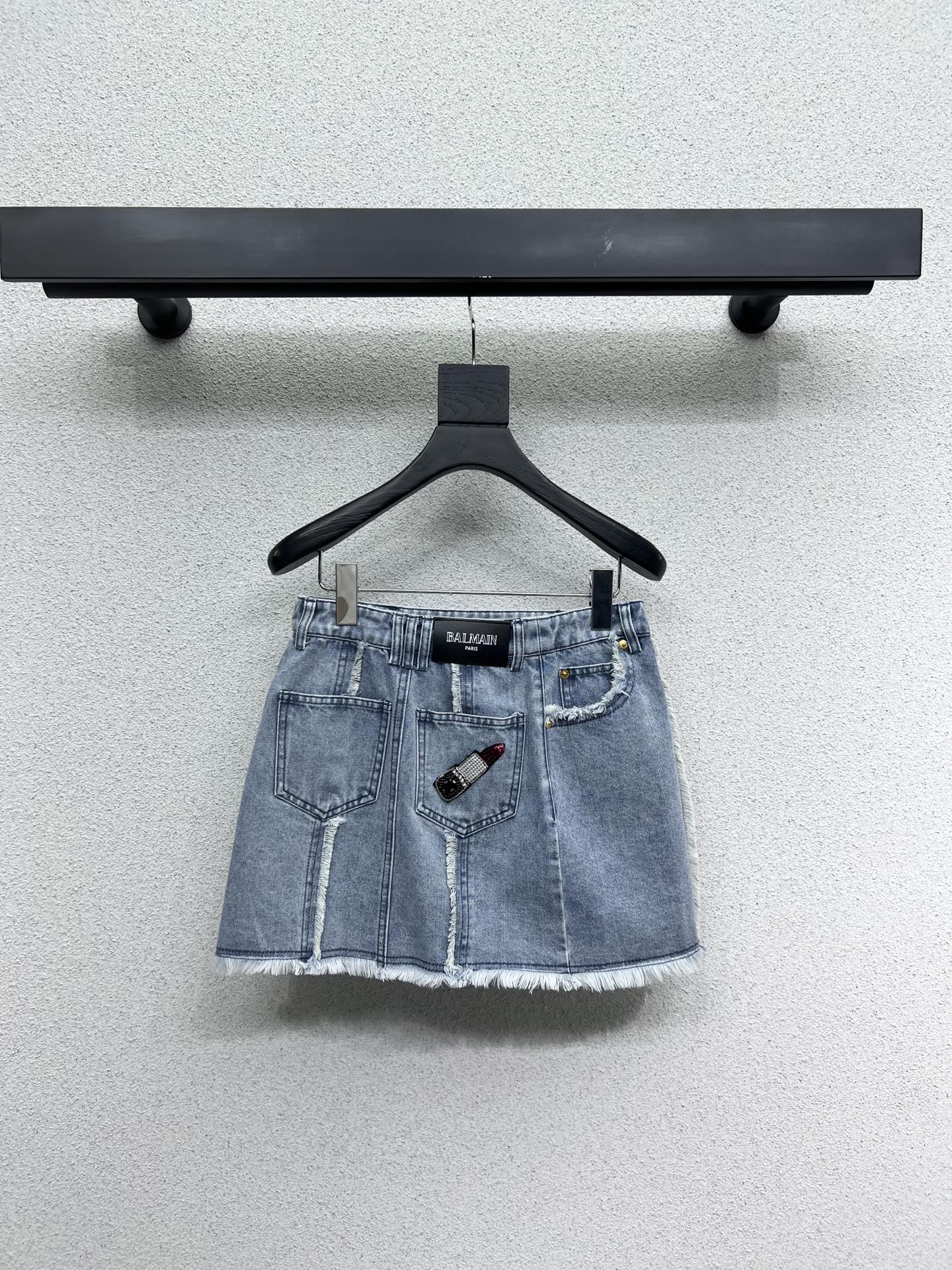 High-Quality Balman Half-Dress: Fashionable Street Style for Modern Women - 图片 7