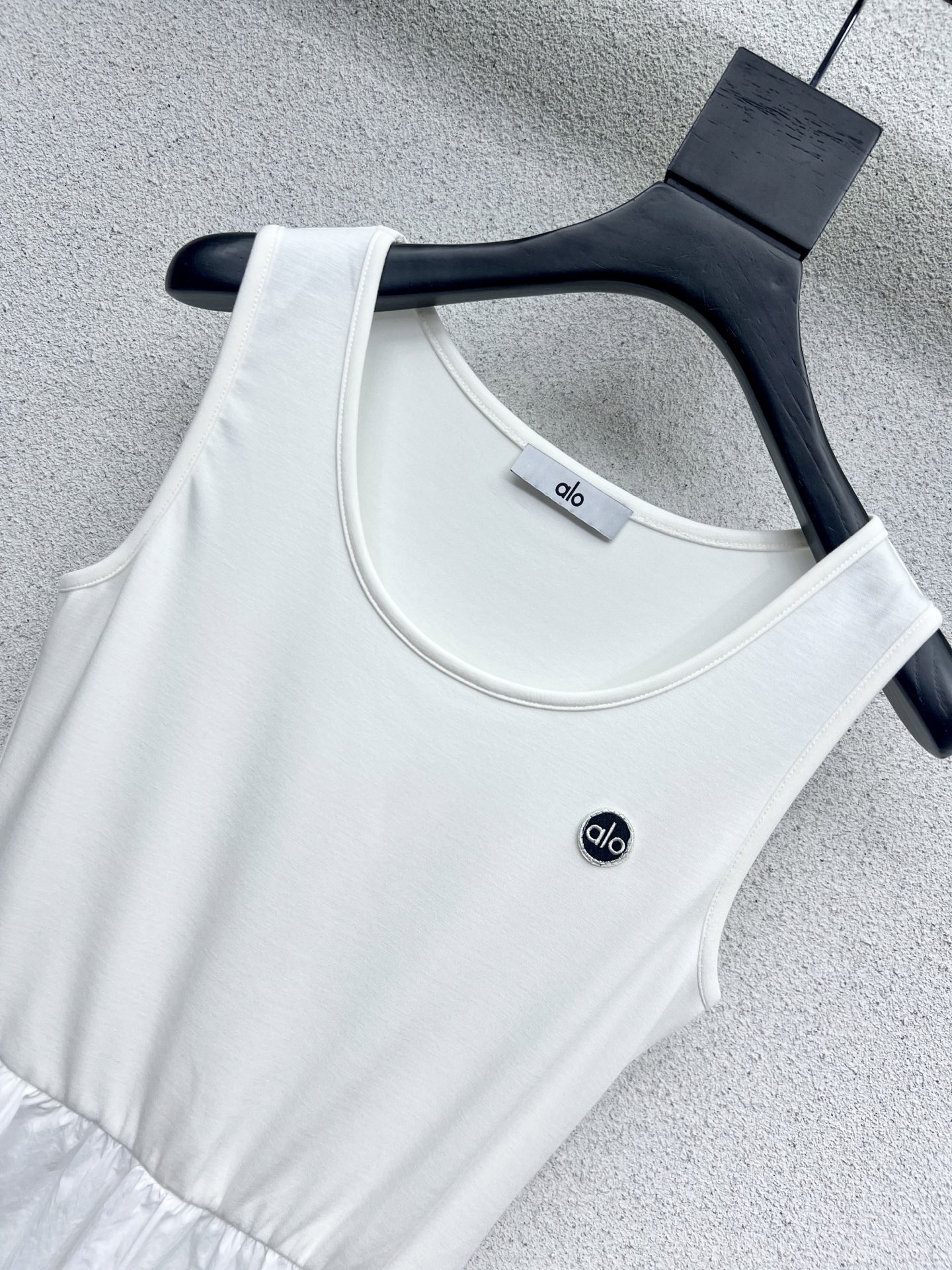 Versatile P529 Dress: Stylish, Functional, High-Quality, One-Size-Fits-All Female Outfit - 图片 3