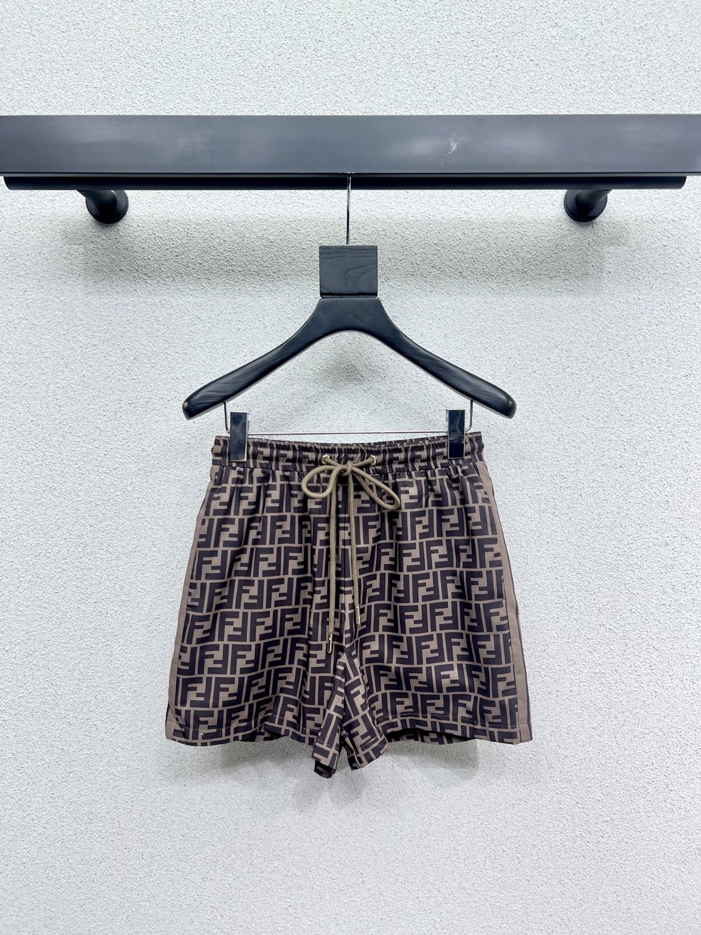 P713 Original Ferocious Female Suit: Classic Design, High-Quality Fabric, Comfortable Fit - 图片 6