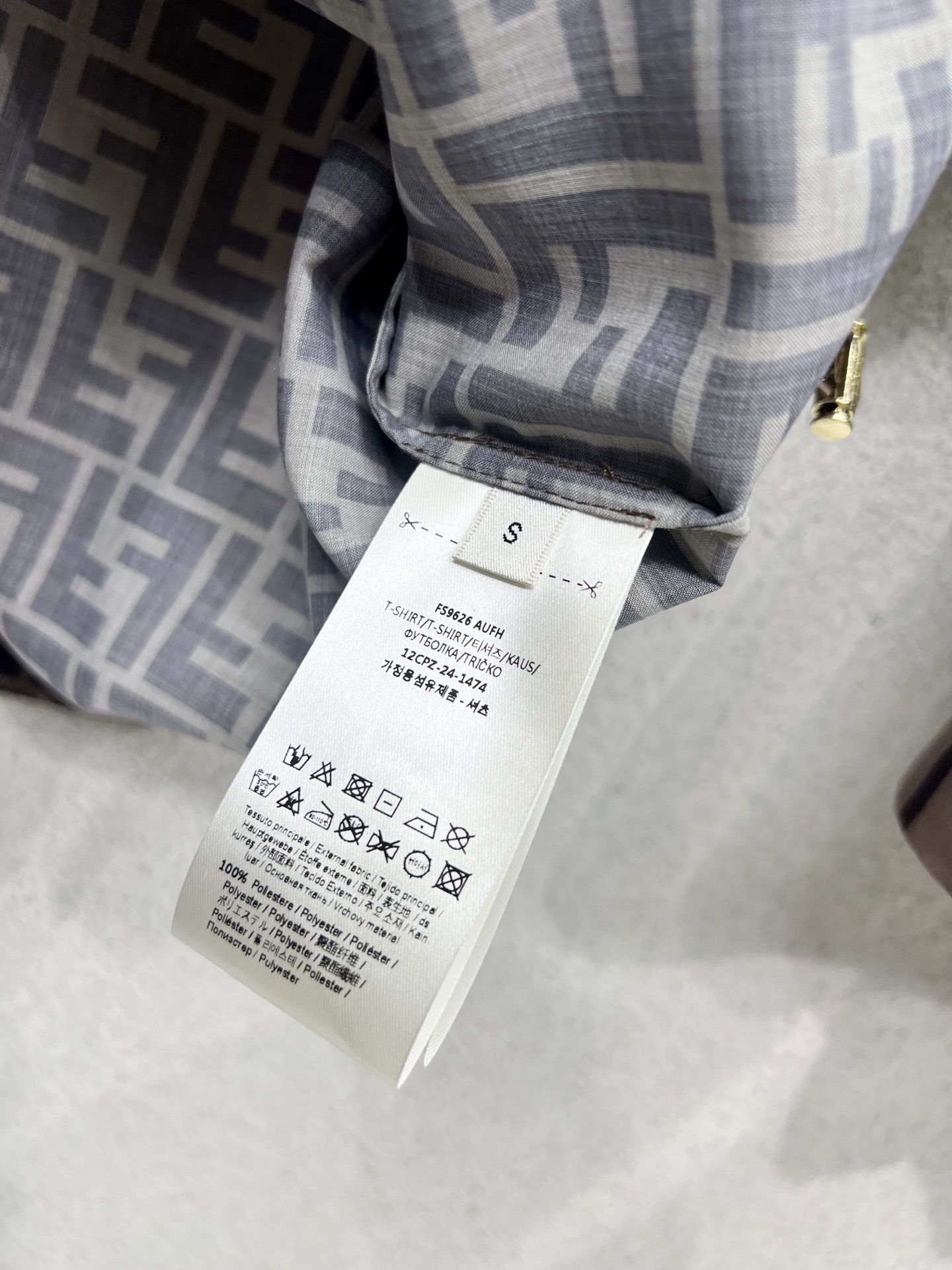 P713 Original Ferocious Female Suit: Classic Design, High-Quality Fabric, Comfortable Fit - 图片 9