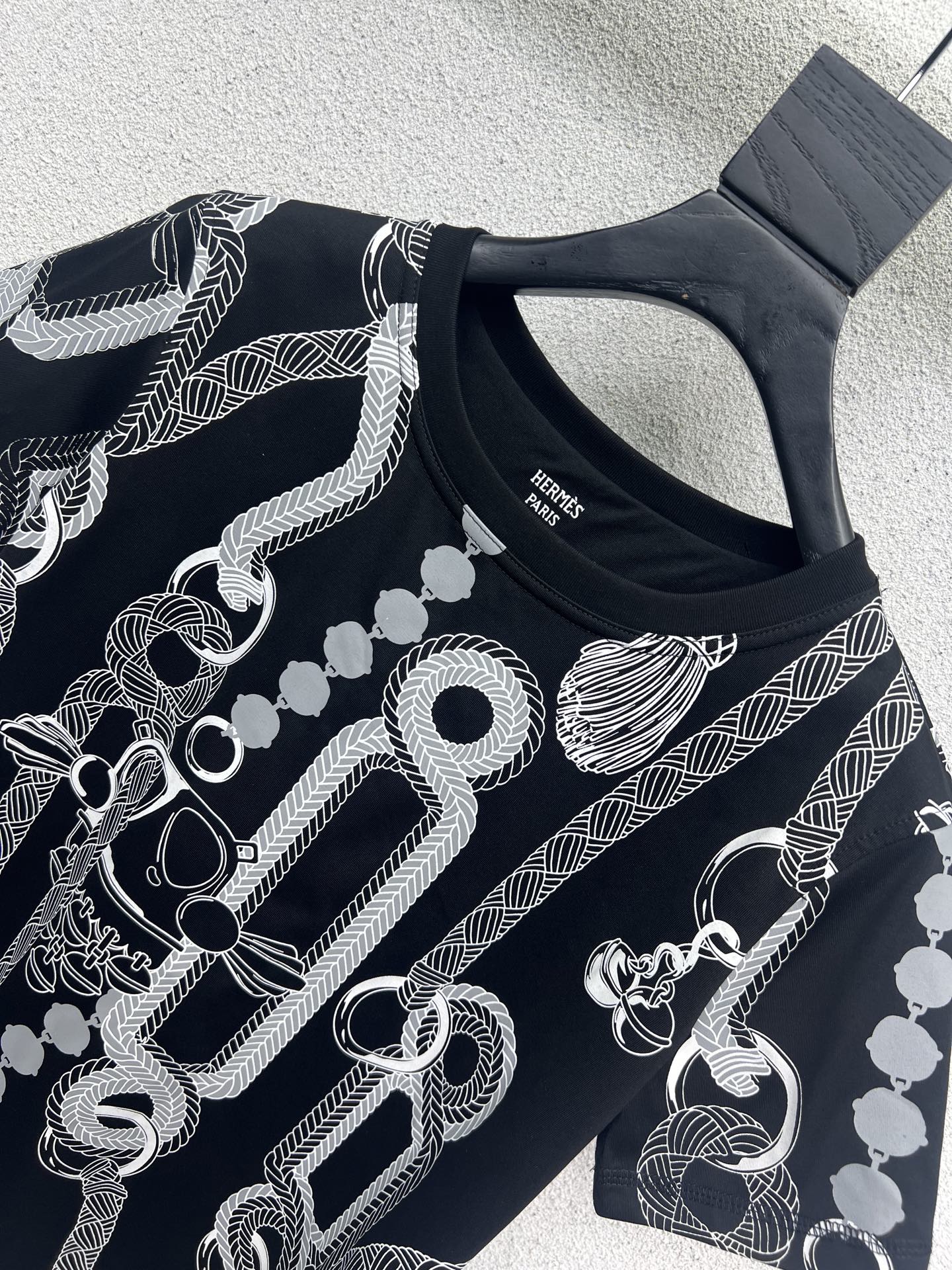 Luxurious One-Size T-Shirt Dress: Stylish, High Quality, Custom-Made Technology, Two Colors - 图片 6
