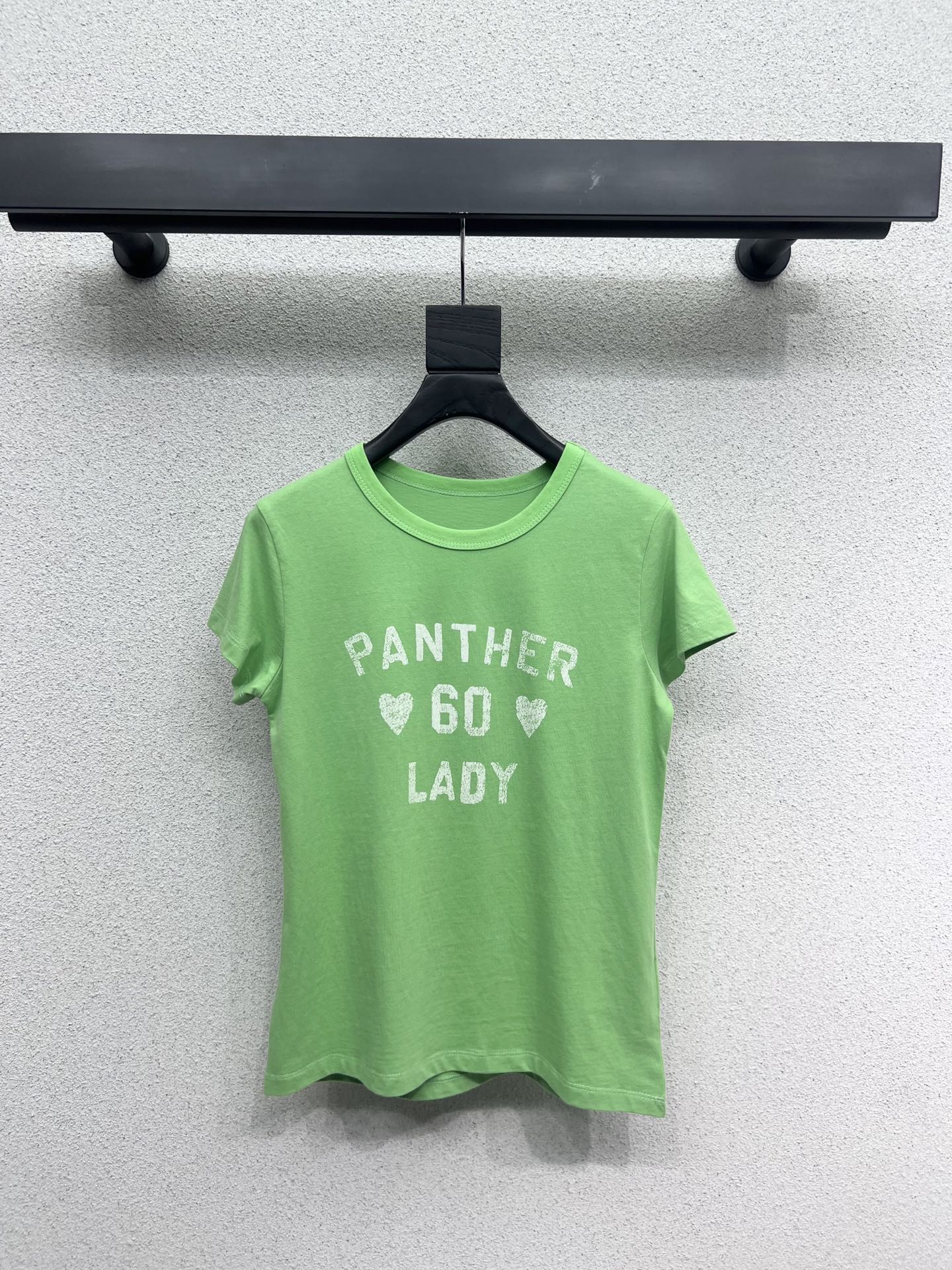 Review: Stylish, Luxurious Walletonau Short-Sleeve T-Shirt for Women – High Quality in Three Colors - 图片 2