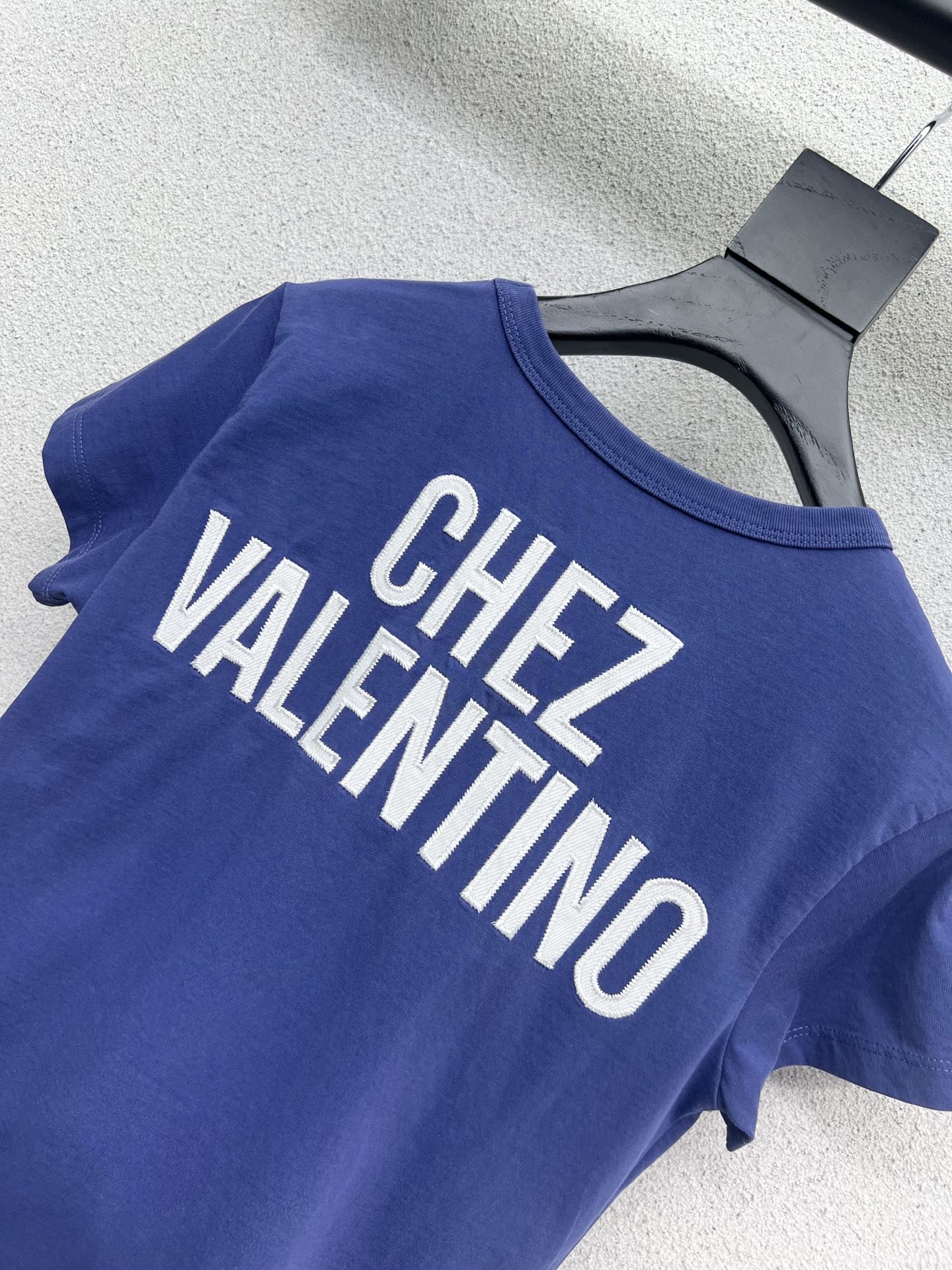 Review: Stylish, Luxurious Walletonau Short-Sleeve T-Shirt for Women – High Quality in Three Colors - 图片 9