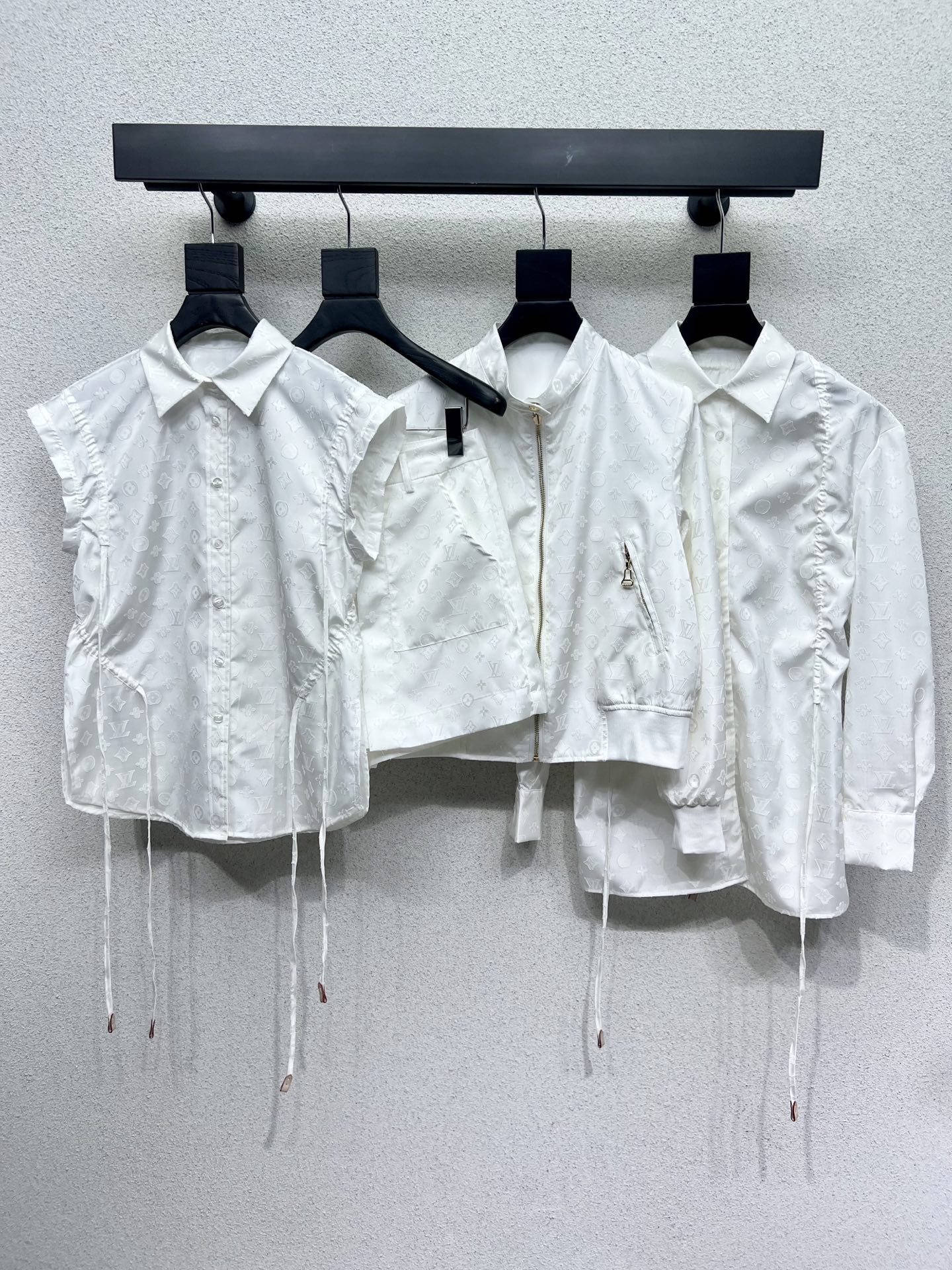 Stylish and Fancy Original Jackets with Classic Bouquets, High Quality and Detailed Work. - 图片 1