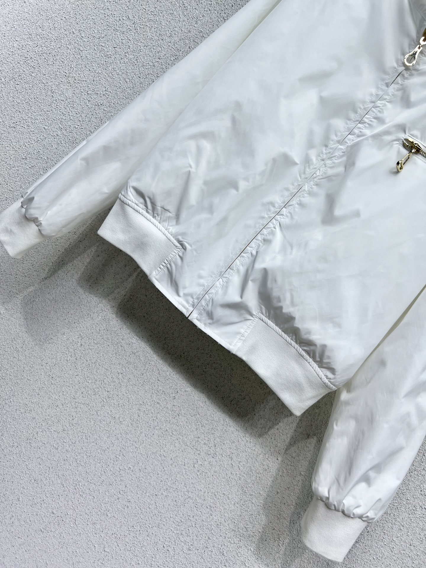 Stylish and High-Quality Jackets for Bad-Ass Girls, Size SML, Highly Recommended! - 图片 6