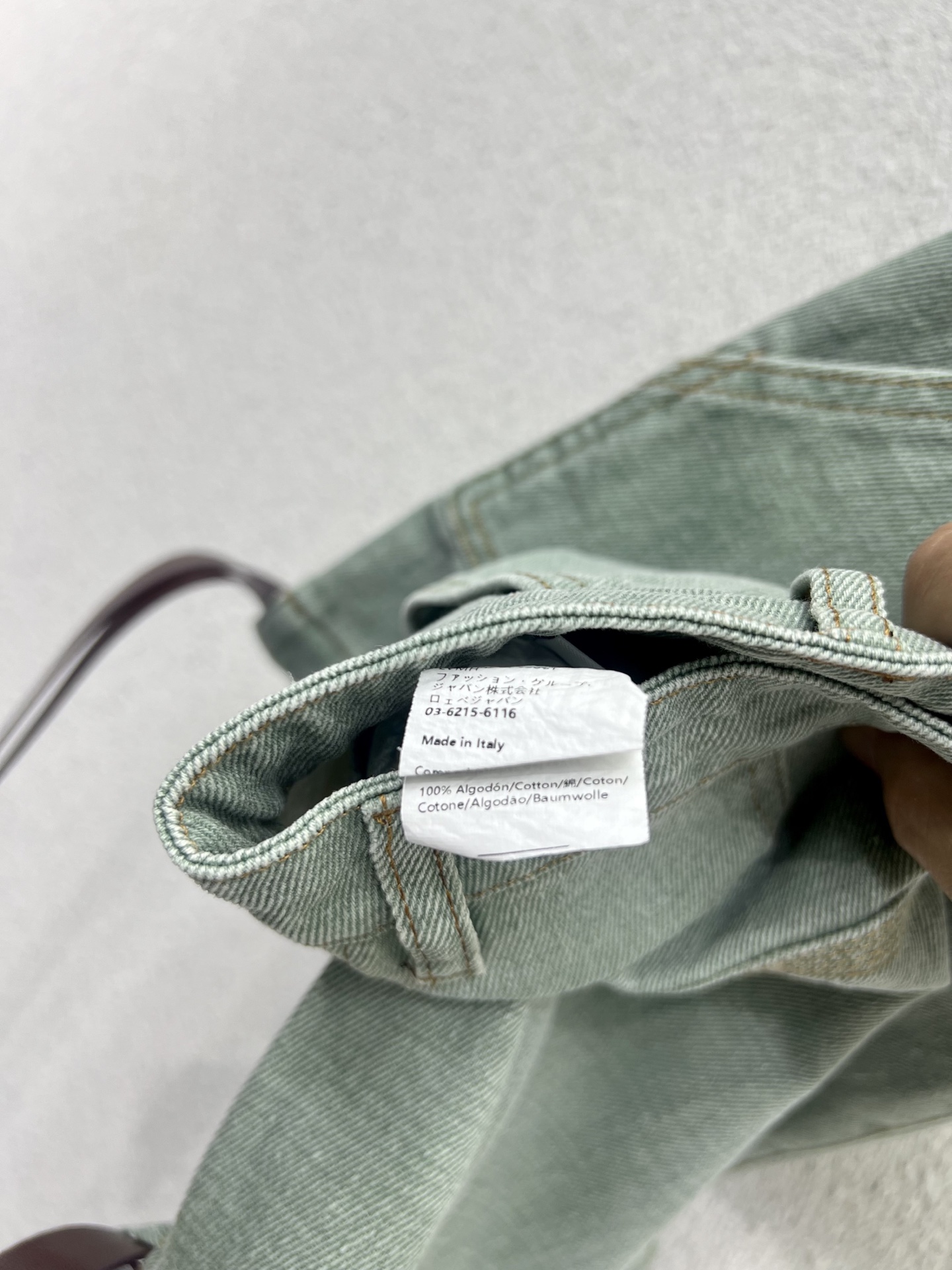 “Zhuywei Series: P587 – Retro-Clean, Fashionable, High-Quality Cowboy Coat with Custom Details” - 图片 6