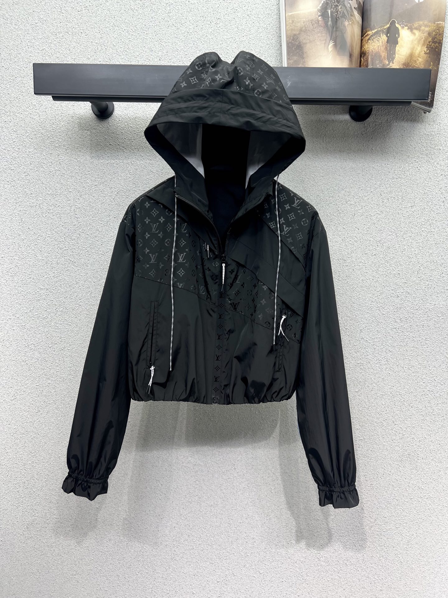 High-Quality P644 Original Rag Coats: Focused Details, 3D Cut, Muscle Sense. Sizes SML. - 图片 1