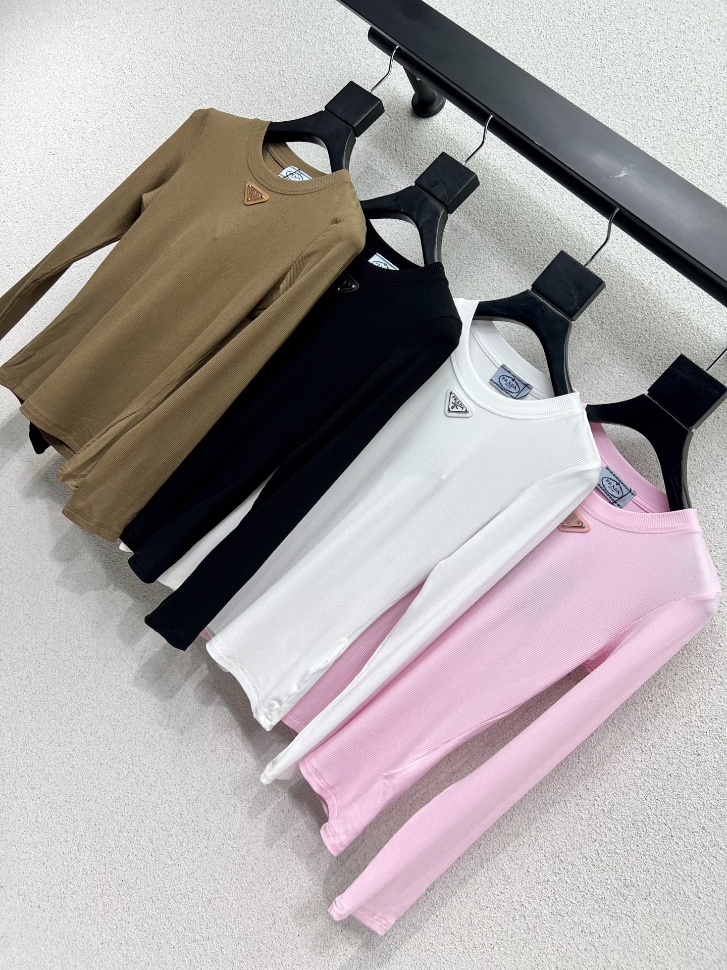 Zen P’s Classic Long-Sleeved Shirt: Hard-Core Woman’s Impregnable Cotton Fabric, High Quality, 4 Colors - 图片 4
