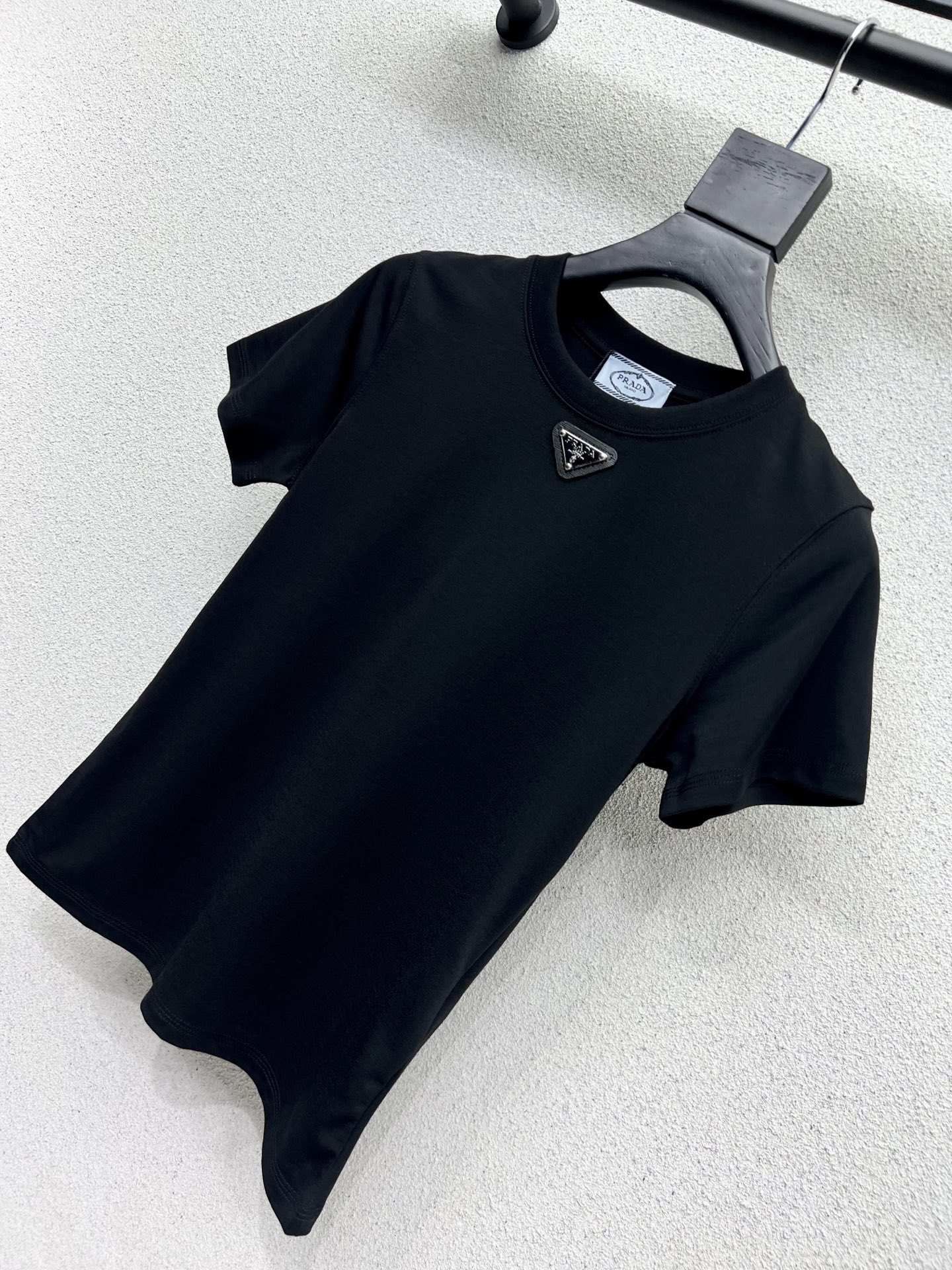High-Quality One-Size-Fits-All Female Suit: P253 Classic T-Shirt, White, Rich, Beautiful - 图片 7