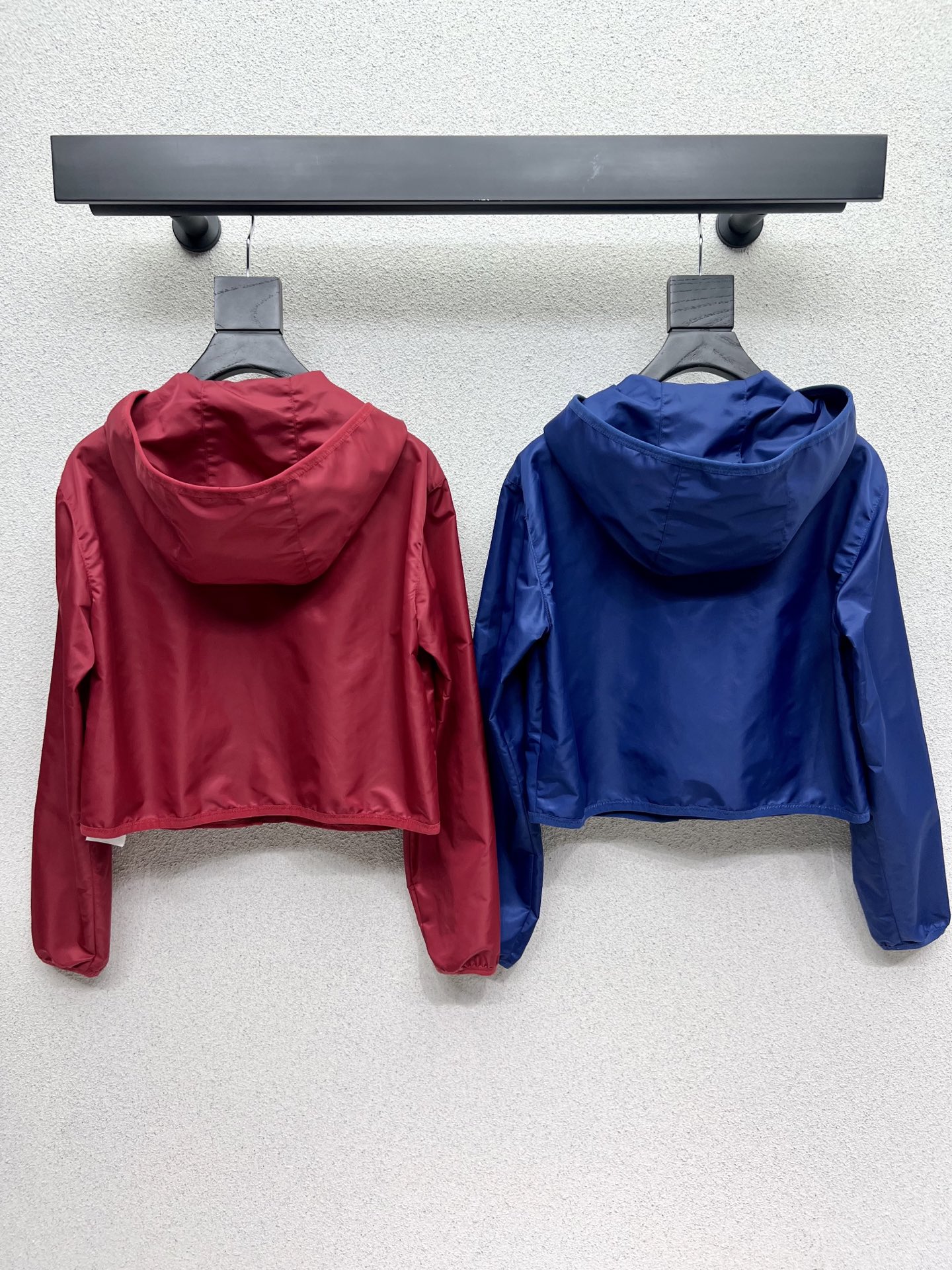 “Stylish American Sports Style Nylon Coats Pack on p720” - 图片 8