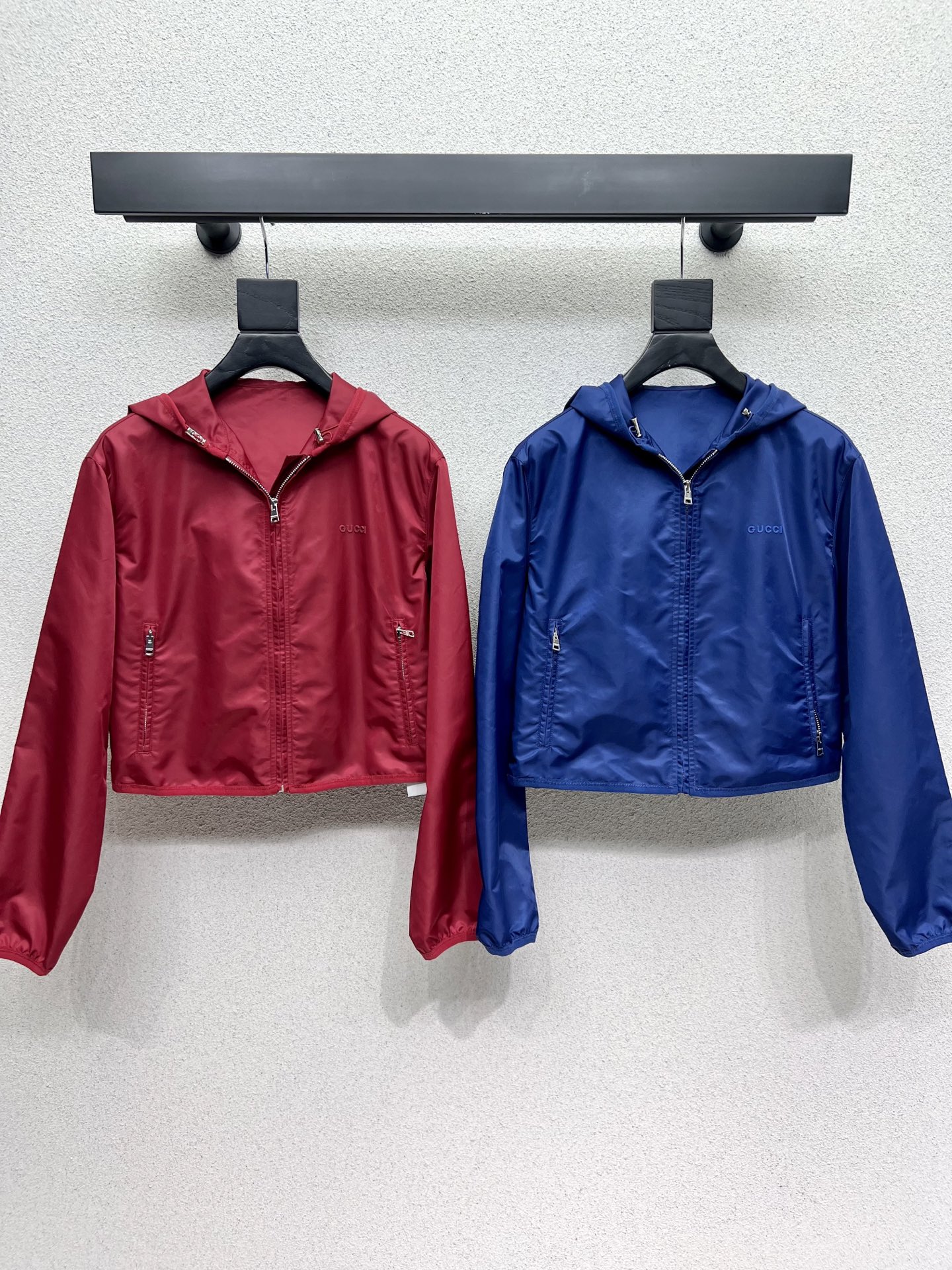“Stylish American Sports Style Nylon Coats Pack on p720” - 图片 1