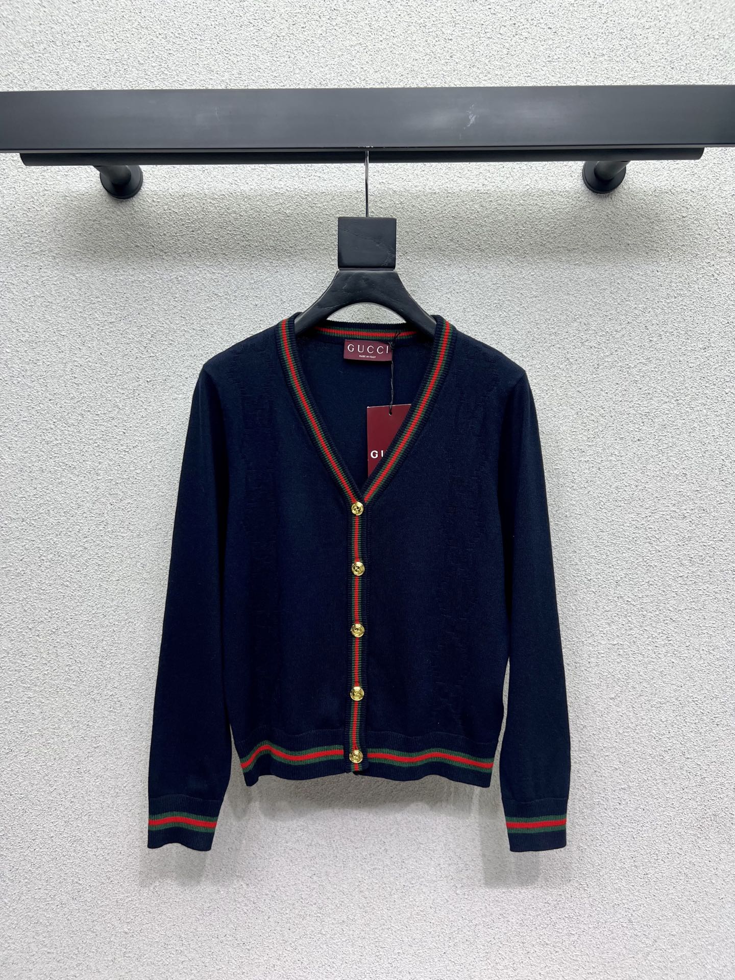 “Stylish 3D Logo Wool Jackets: Classic, Soft, High-Quality Old-Age Reduction for the Fashionable Woman” - 图片 2