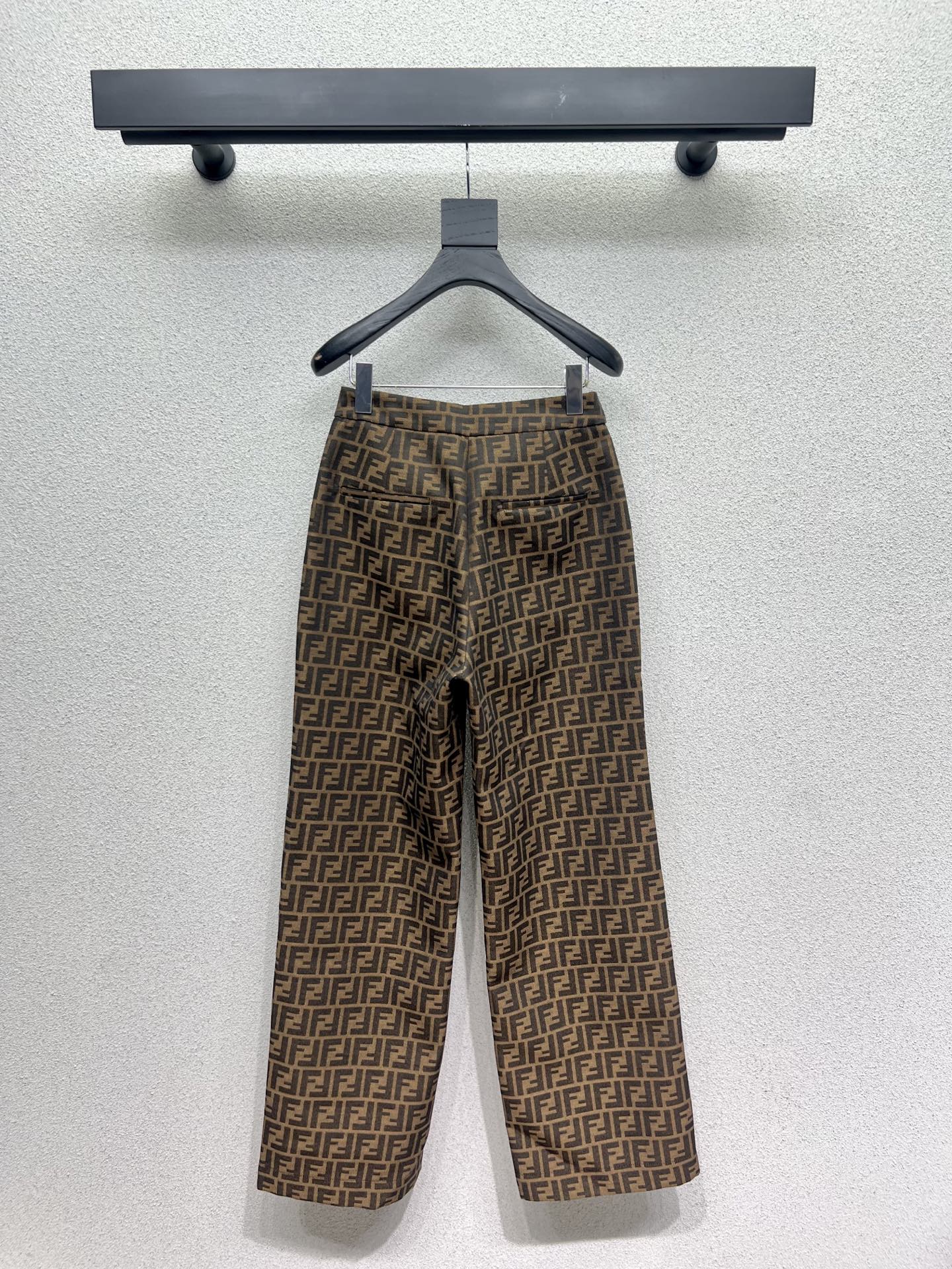 Stylish FF-Colored Shorts with Classic Reducing Single Stitch for a Great Quality Job - 图片 4