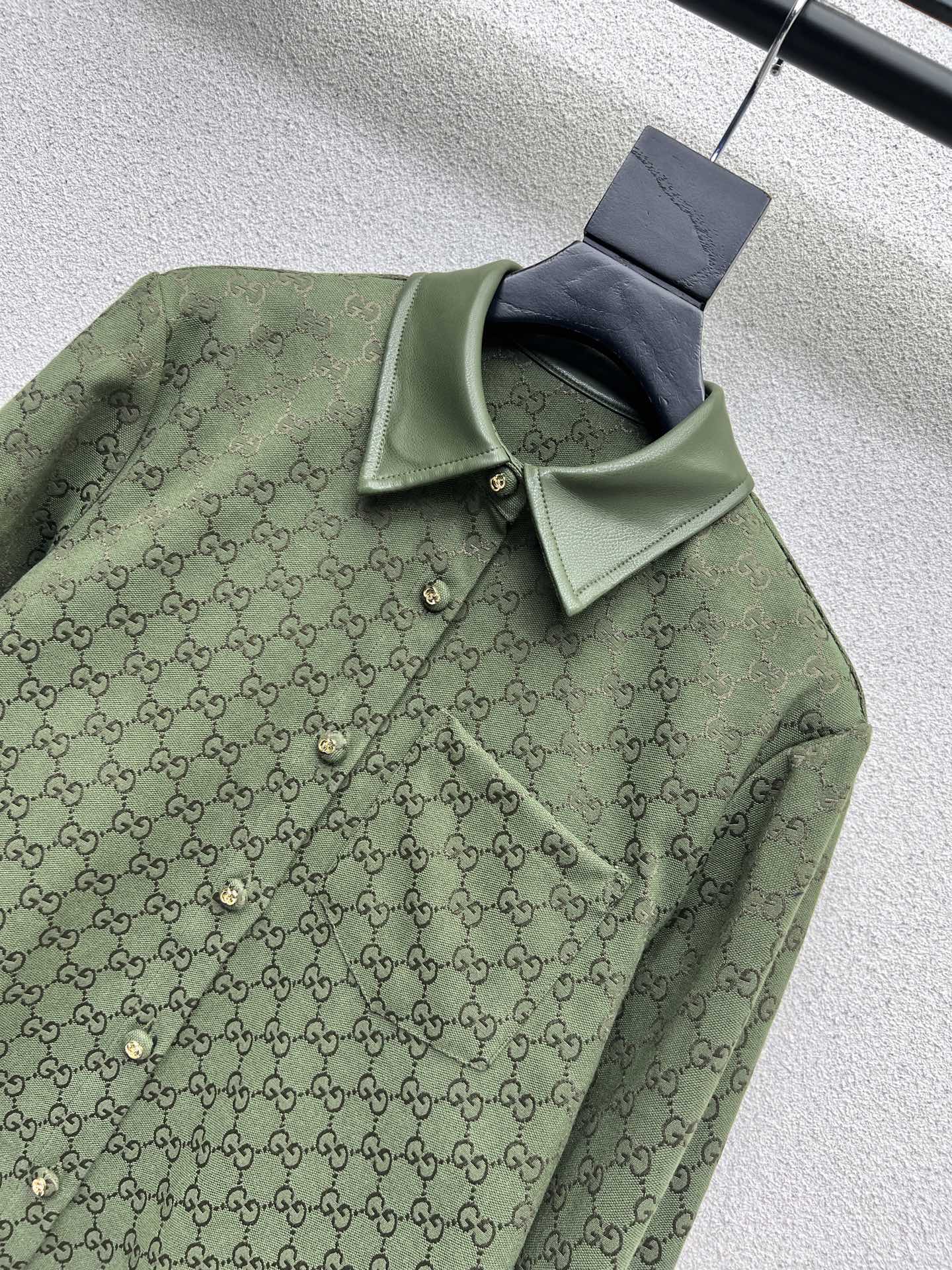 “Advanced Handcrafted P624 Front-Line Female Suit with Classic G Family Dress Shirts” - 图片 3