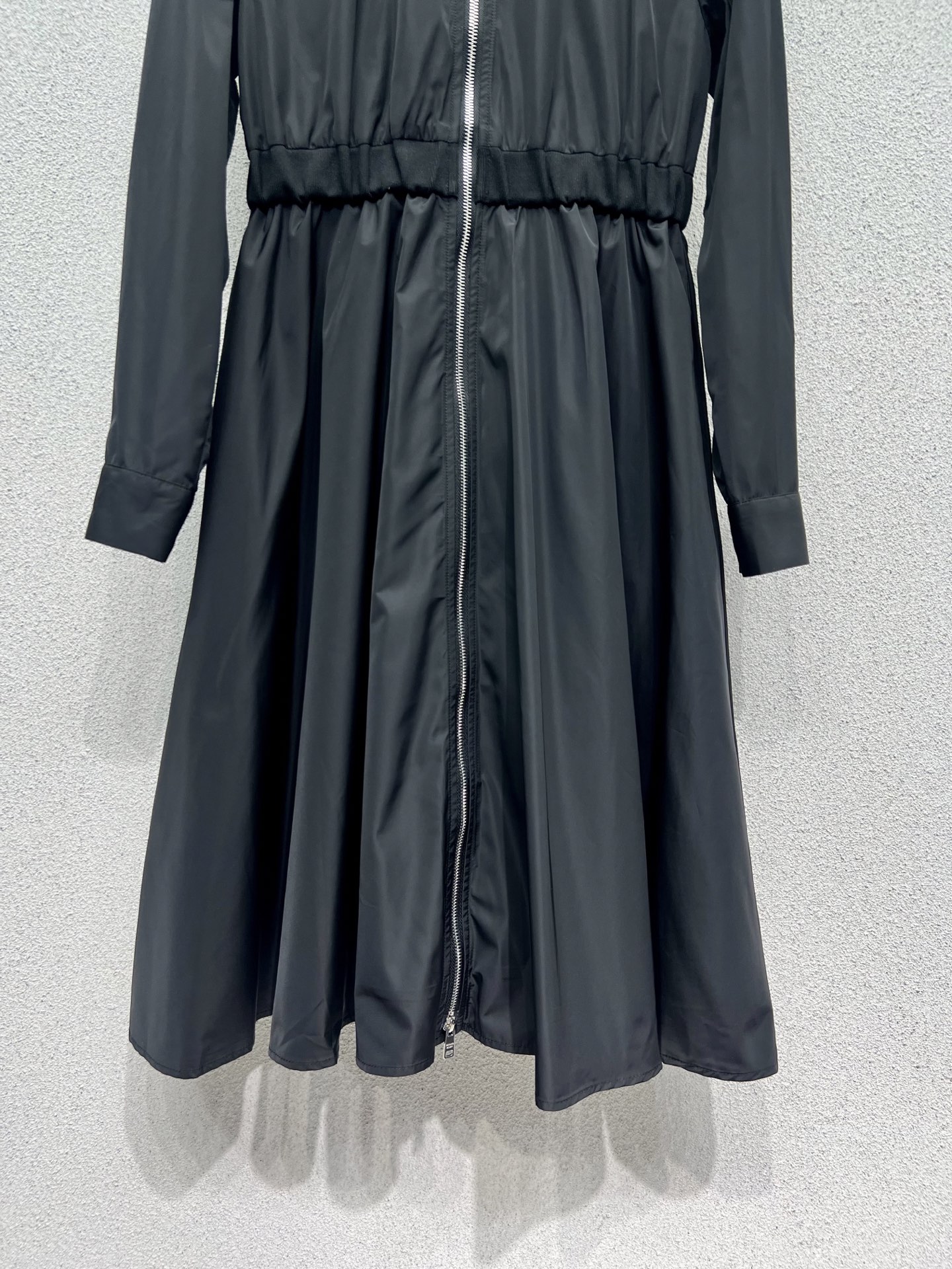 Prada Nylon Dress: Classic Triangle Logo, Sporty & Versatile, Size S-L 5 i1756373237141 6261 0 3