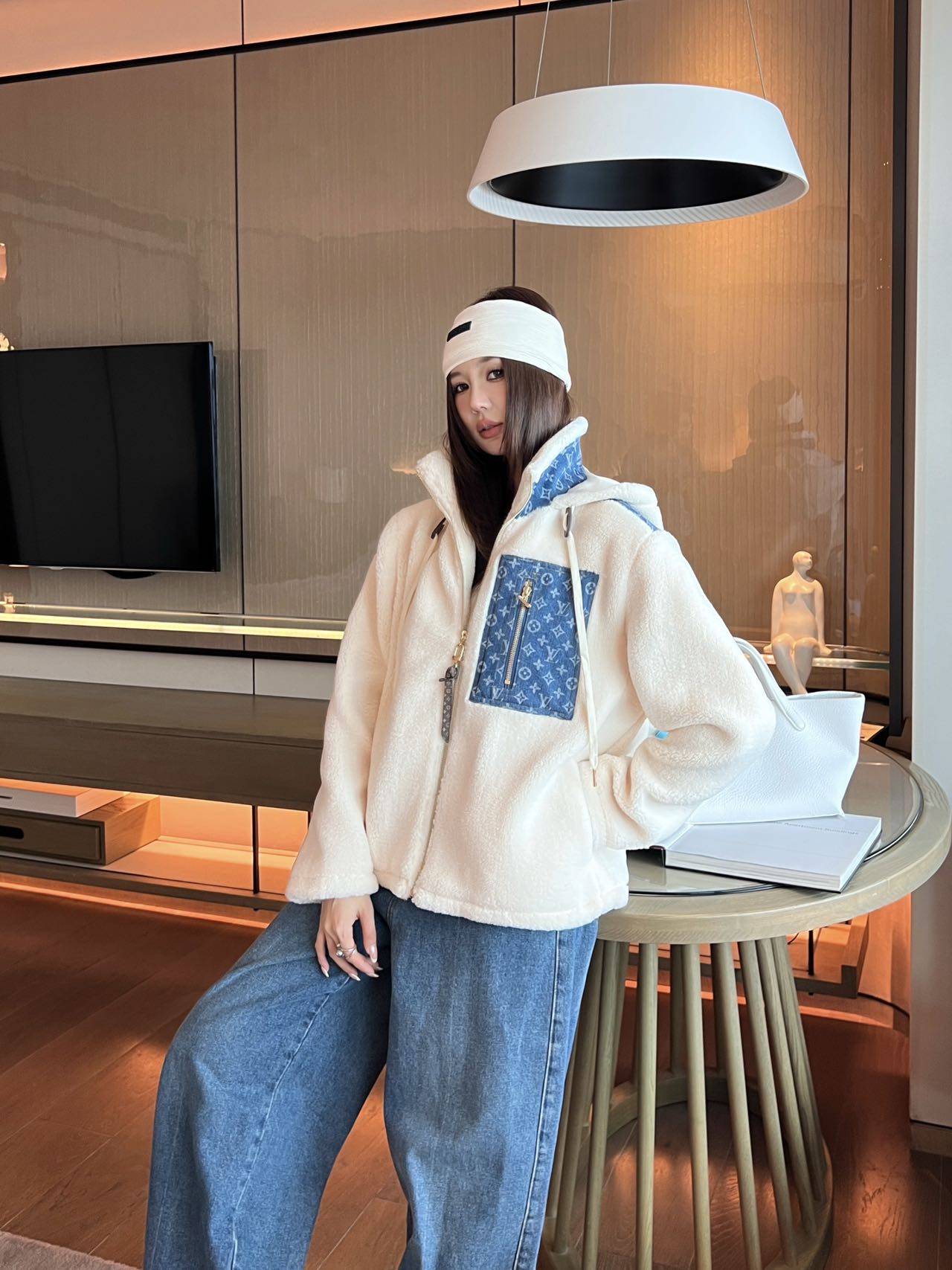 Louis Vuitton Lamb Wool Denim Hoodie Jacket - Stylish & Comfortable 3 i1758902590628 8373 0 2