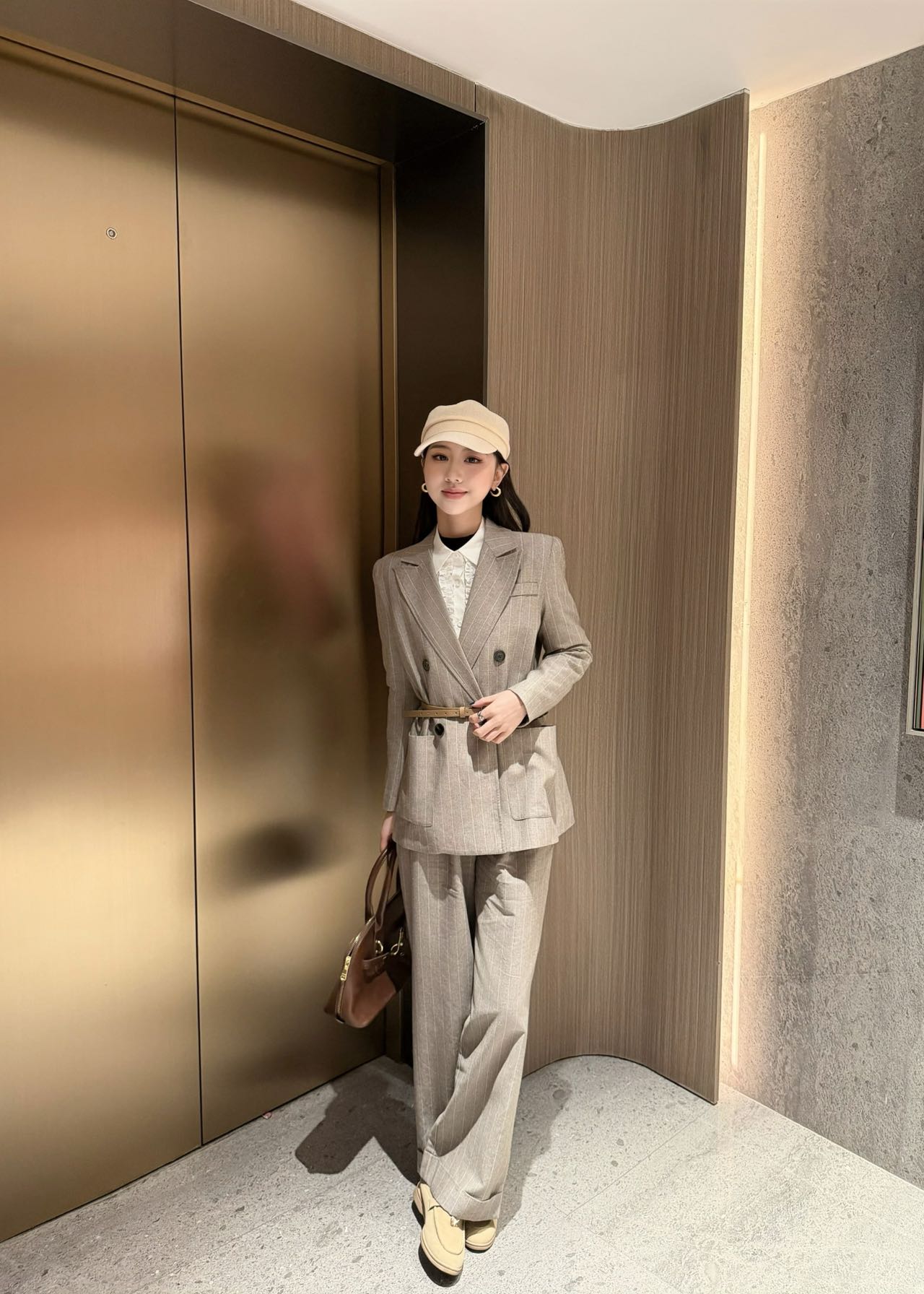 NO:697348,Upper body picture,,19860909上身图,,,Women's clothing