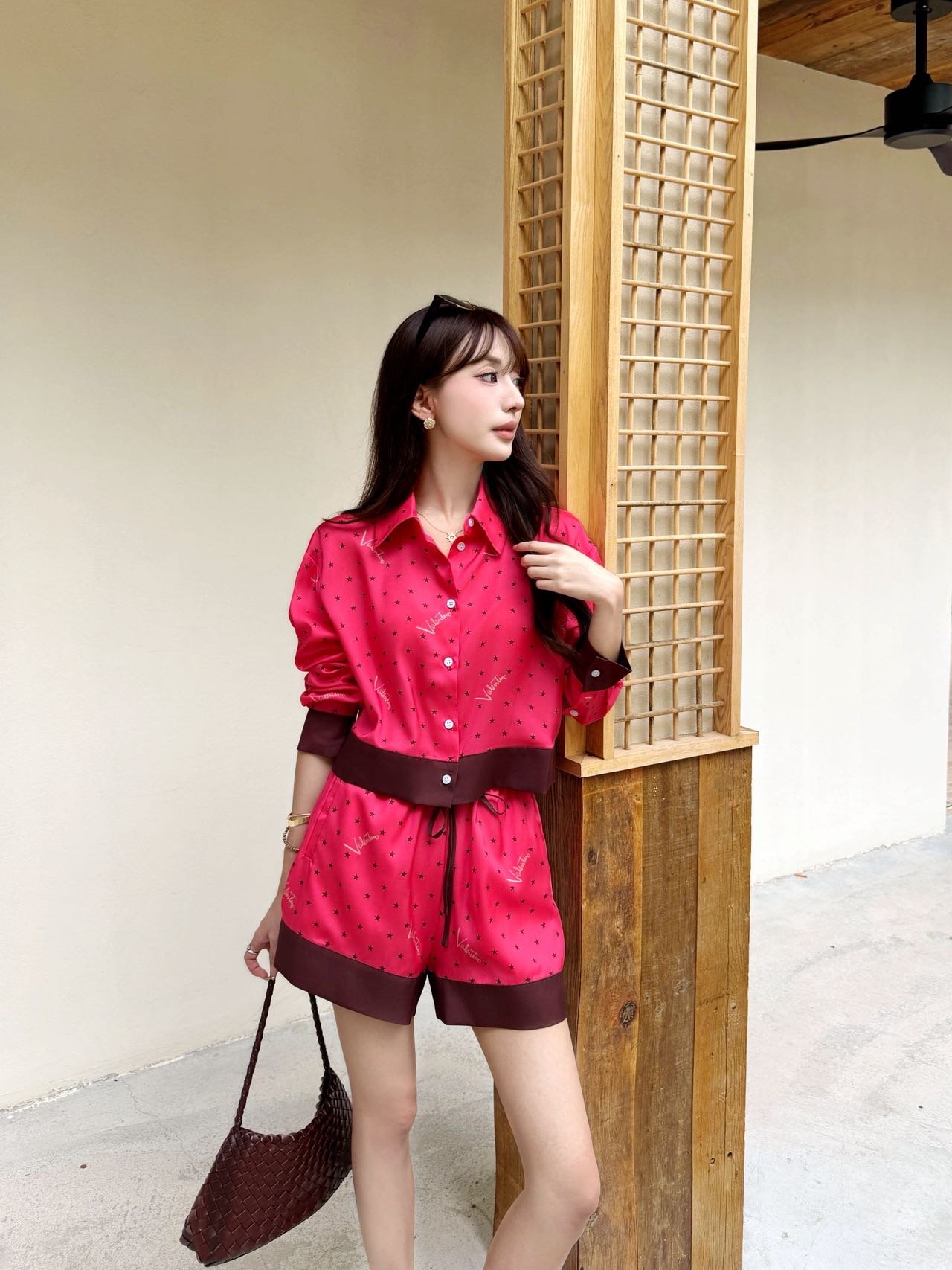 NO:945950,Model upper body picture,,19860909模特上身图,,,Women's clothing