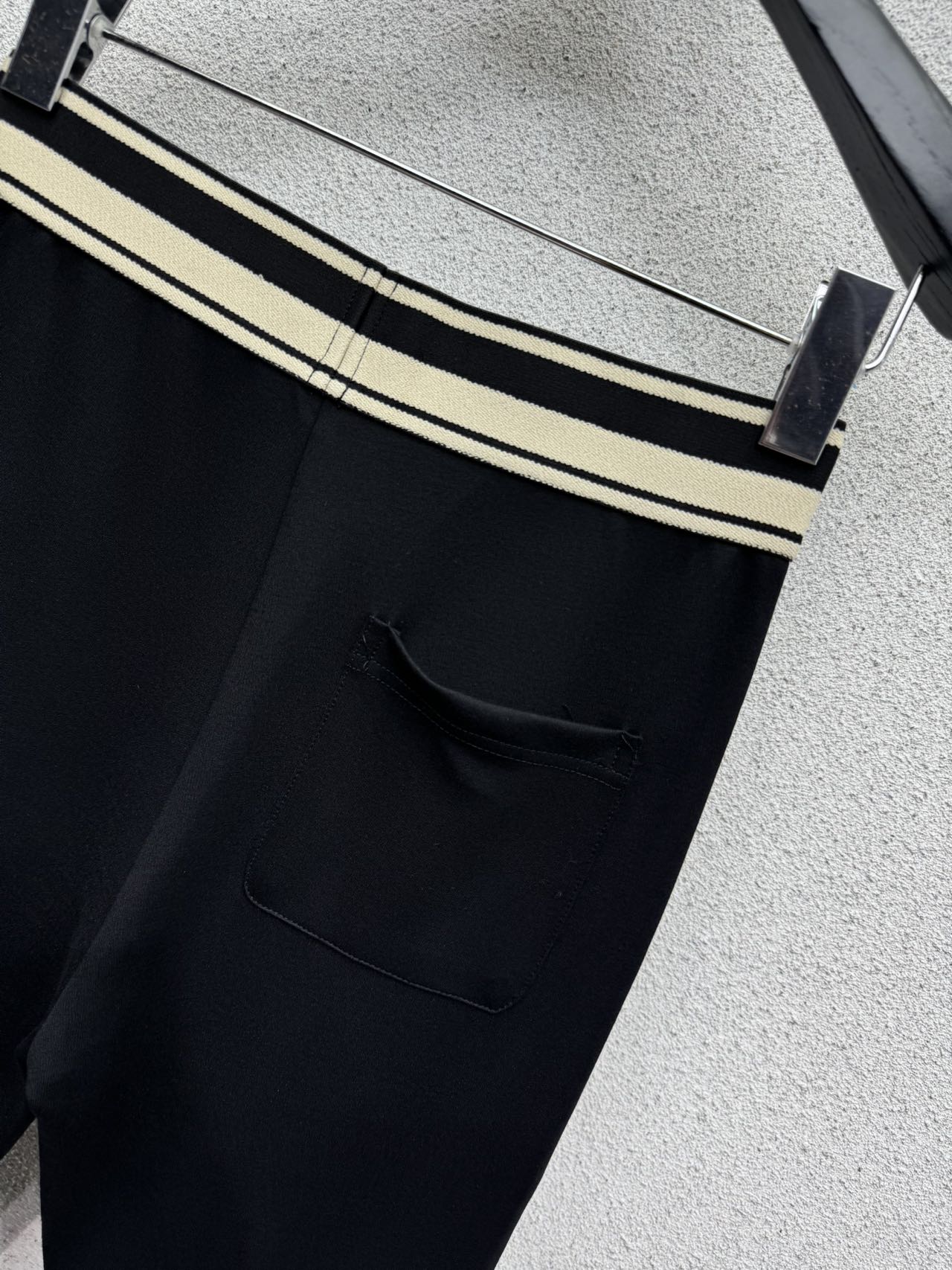 Брюки Prada