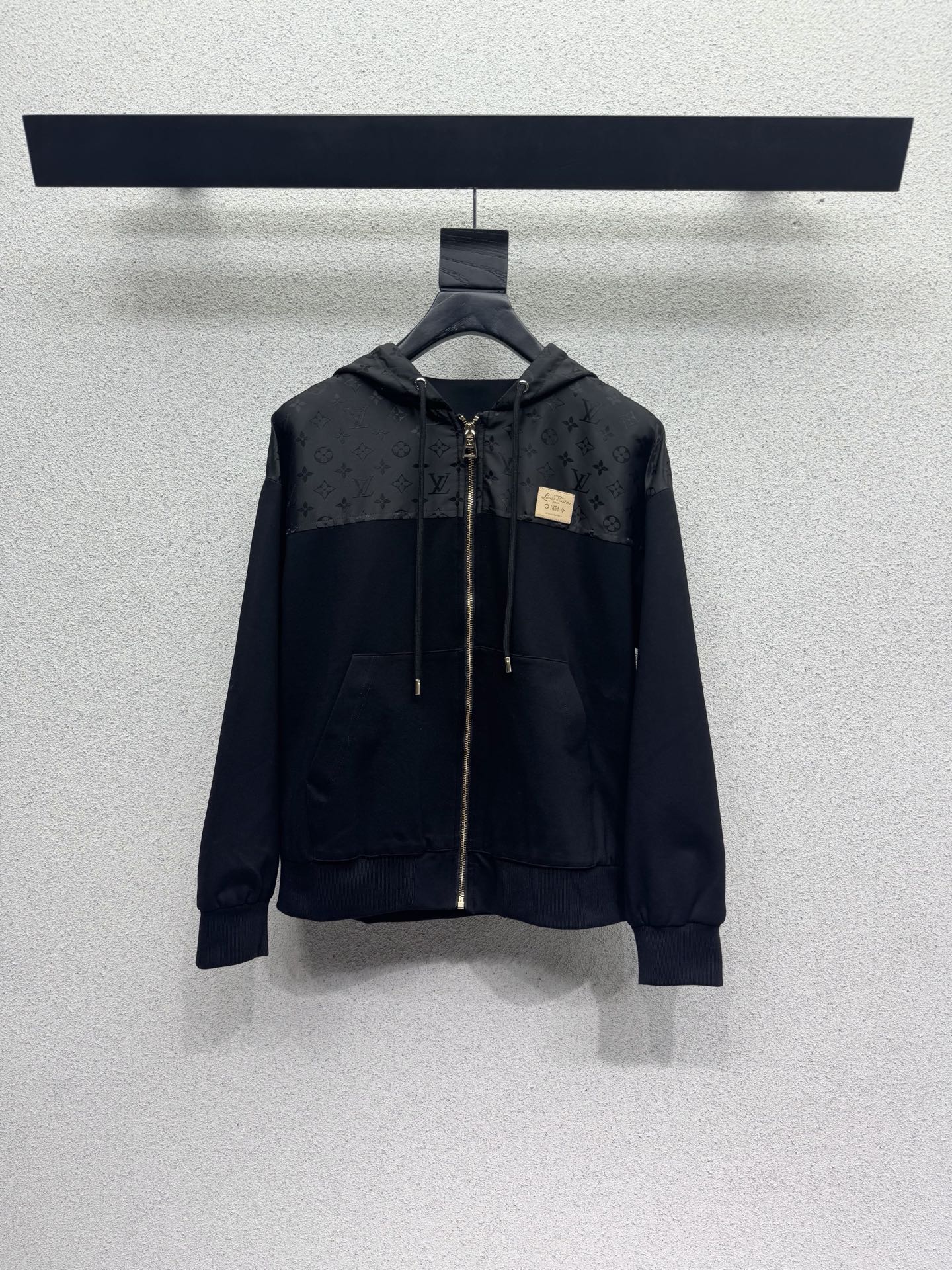 Черный спортивный костюм с логотипом Loro Piana