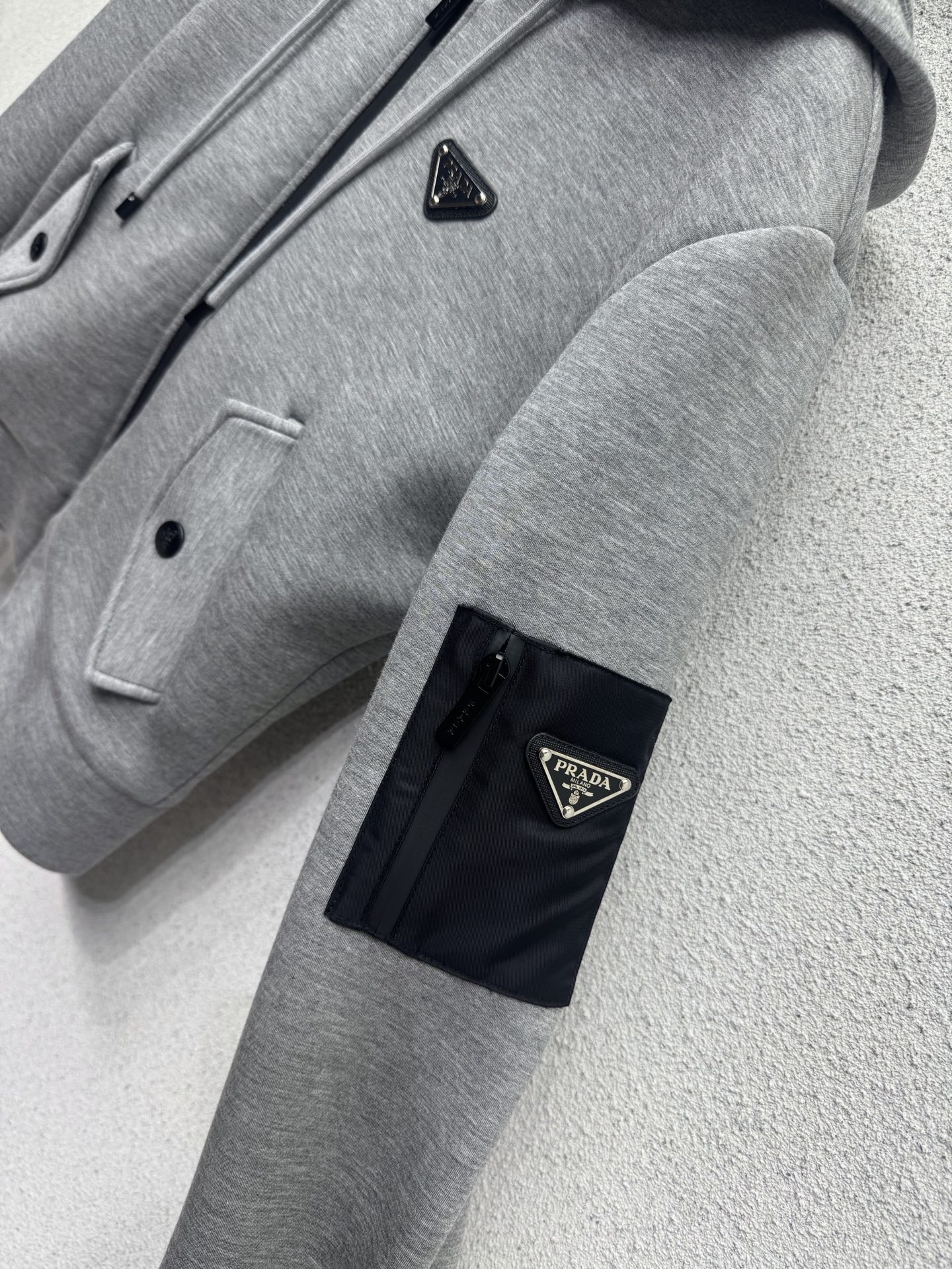 Анорак с капюшоном Prada