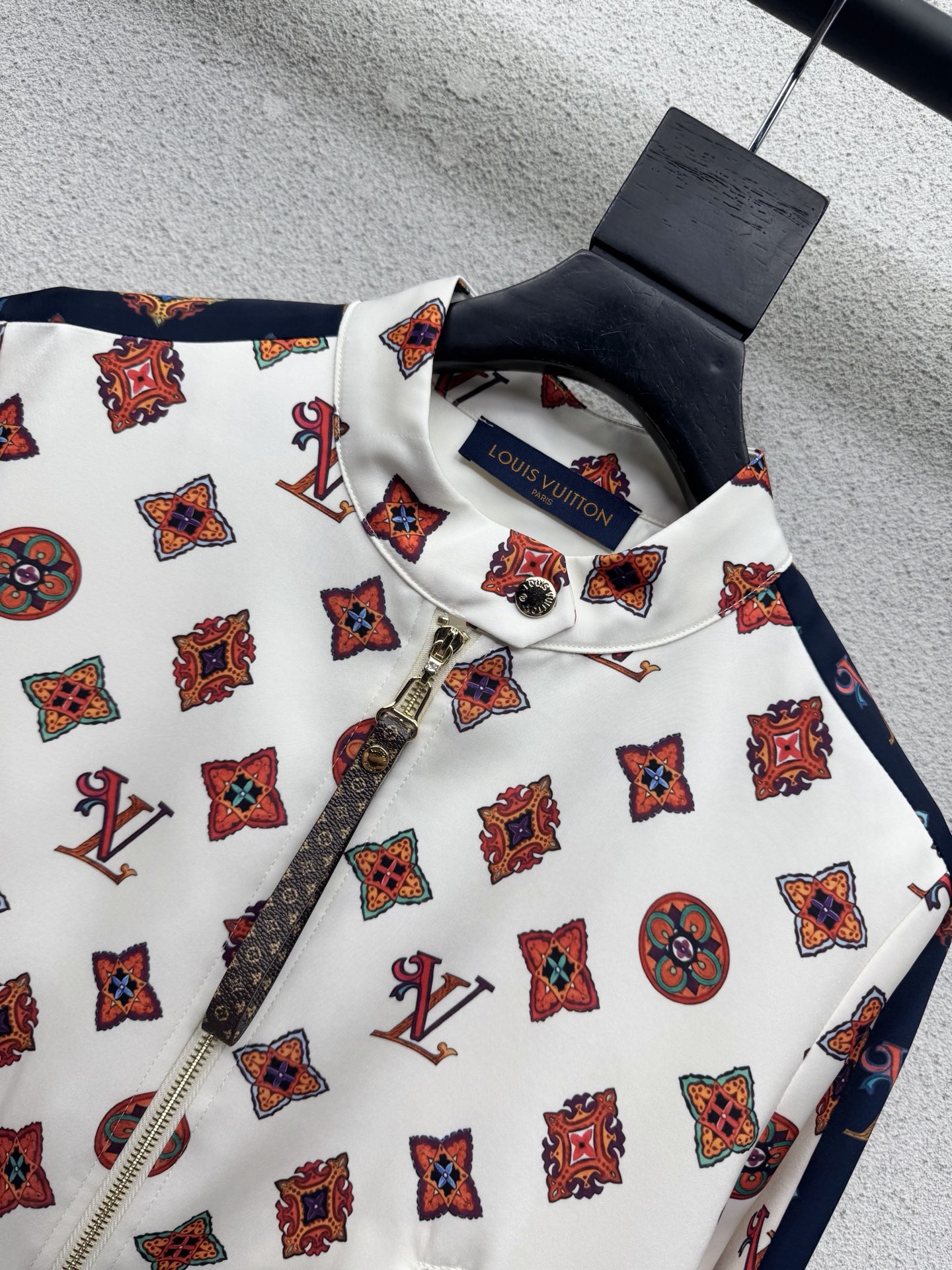 Бомбер с принтом LV Loro Piana
