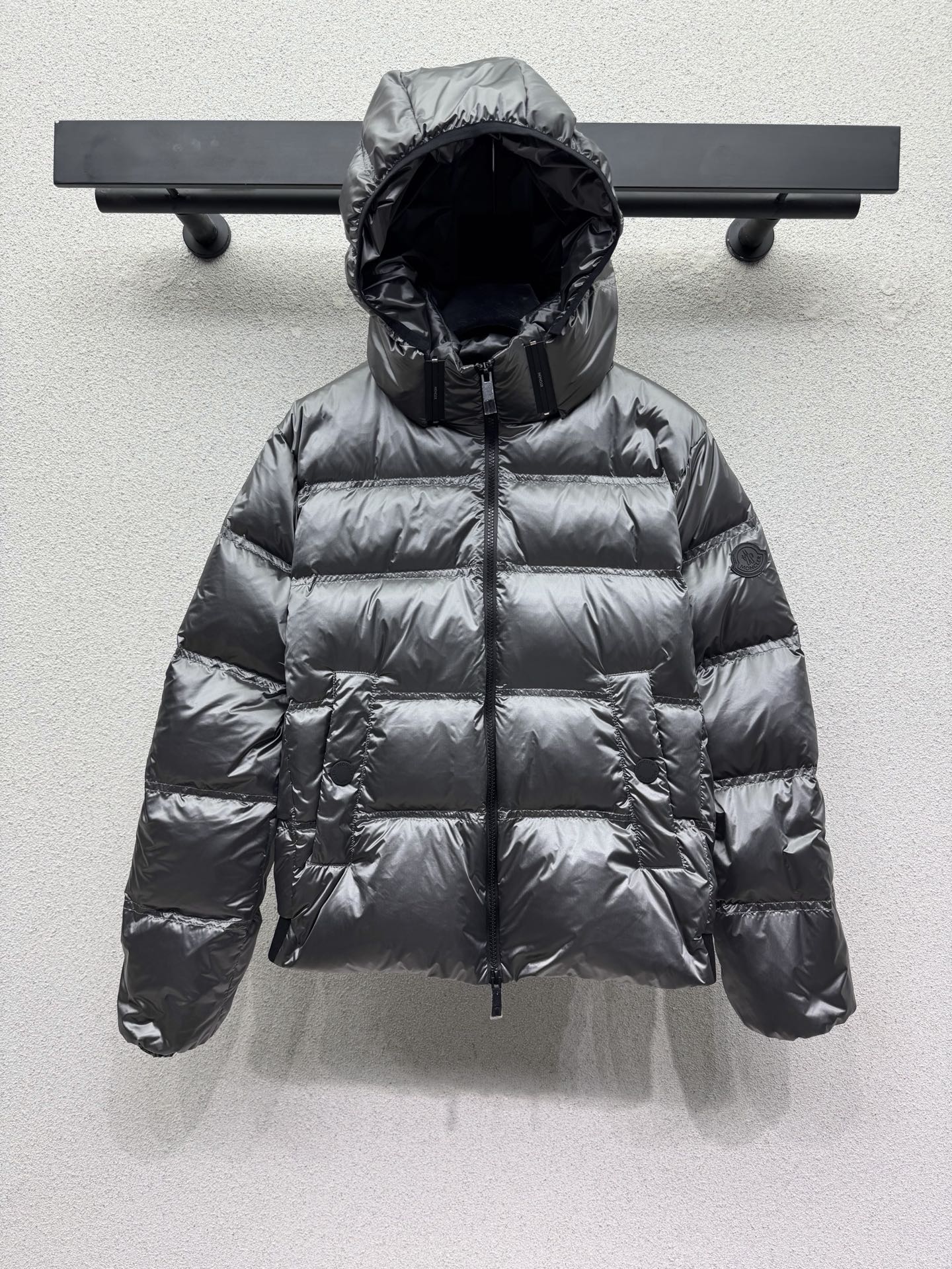 Зимняя куртка-пуховик Moncler