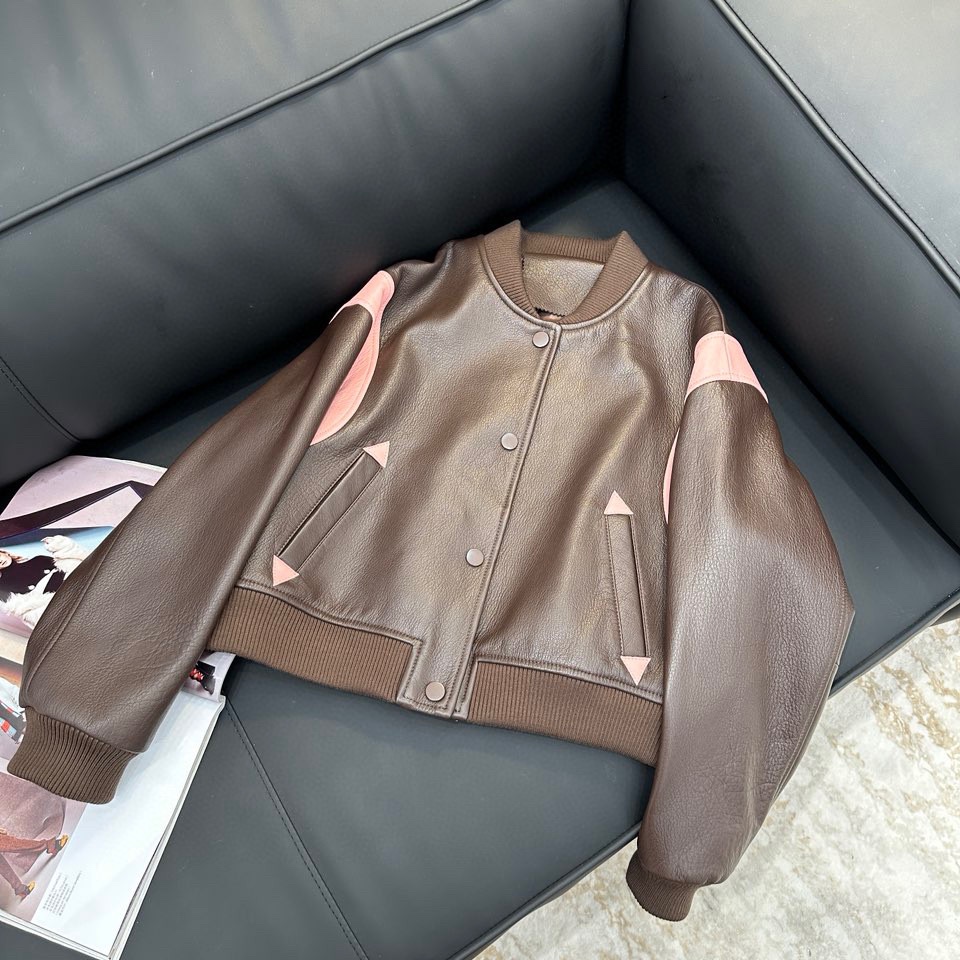 High-Quality Female Baseball Suit with Dust-Proof Bag and Exclusive Design – Perfect Fit and Fashionable - 图片 1