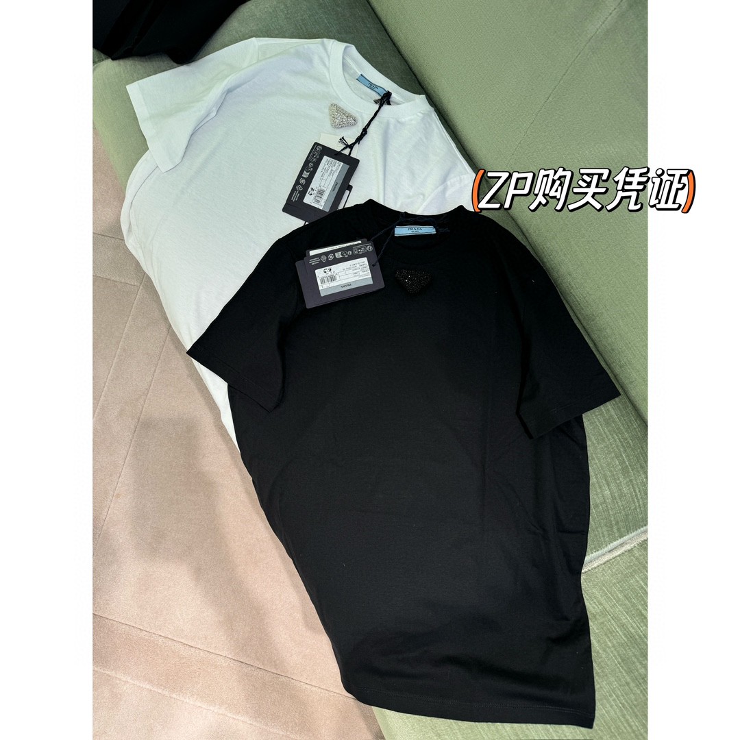 “2025 Summer Collection: Original Squeaky Girl Brand Relaunch, Black/White, Sizes SML” - 图片 1