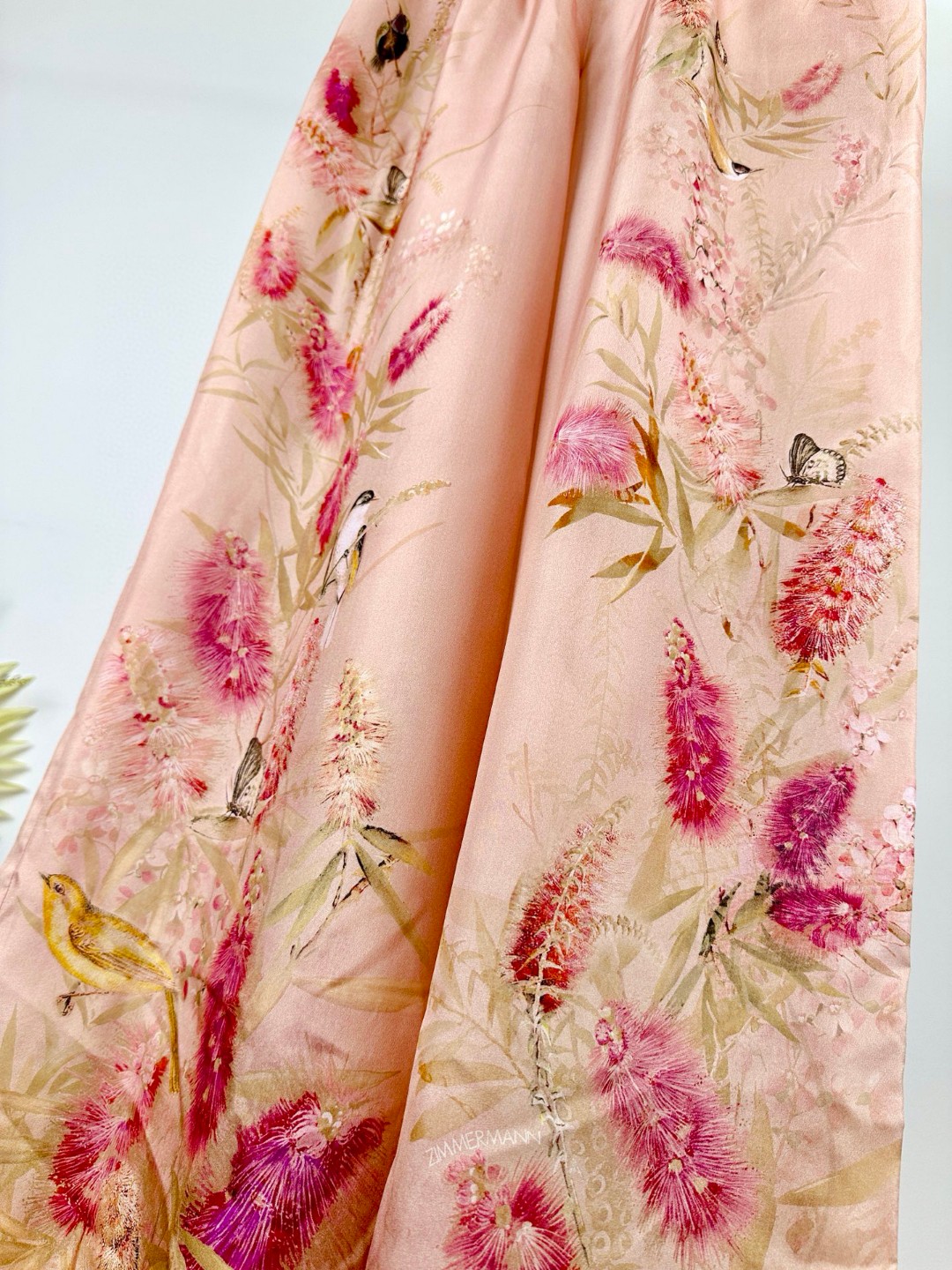 “ZIMMERMANN Cascadian Summer Bathing Suit Series: Cotton, Mid-Crop Design, Pants Folding” - 图片 7