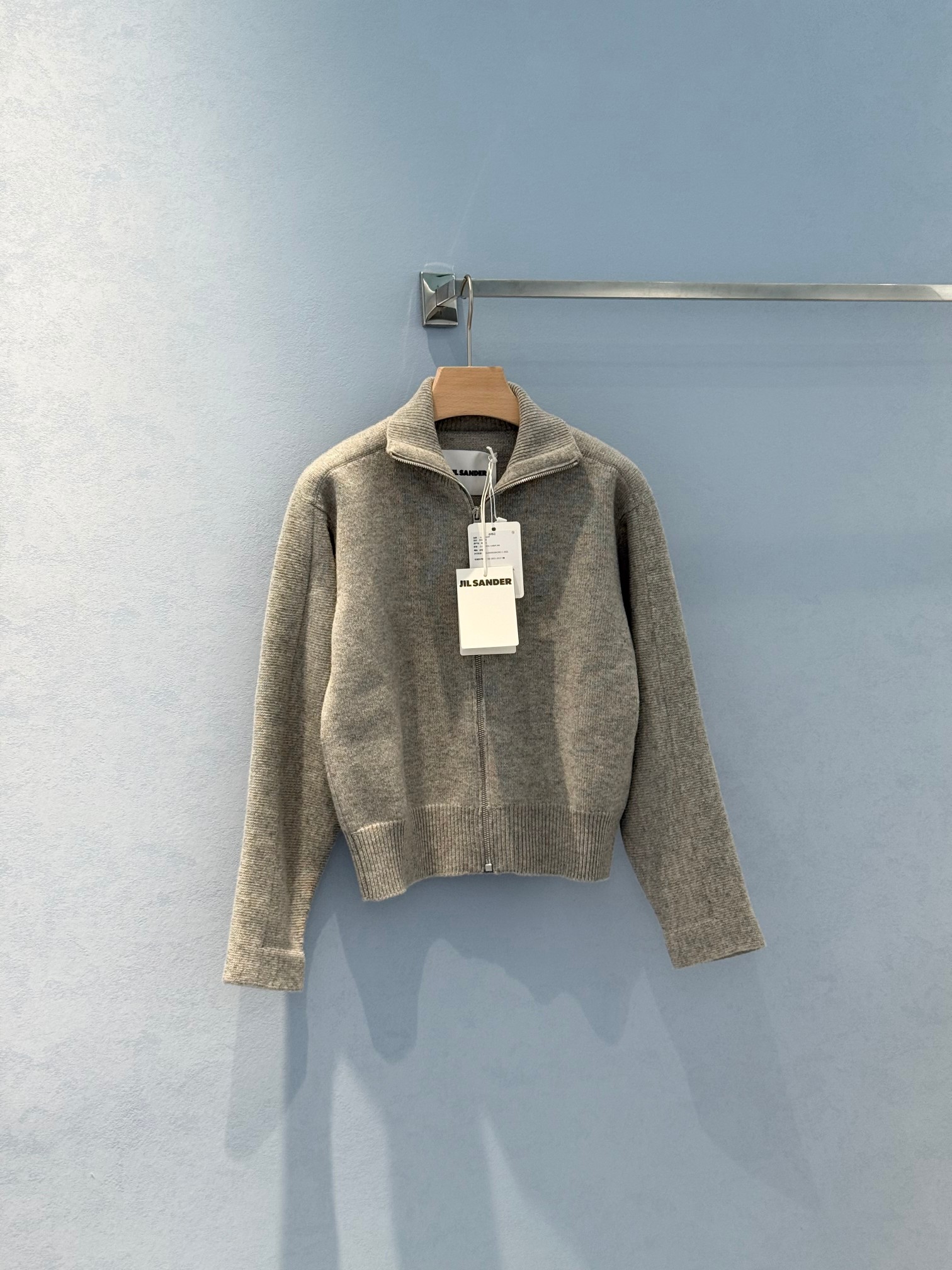 Tweedy Woman Zipper Jacket: JIL Sande*p60new – Stylish Leisure Wear with Fine Details - 图片 2