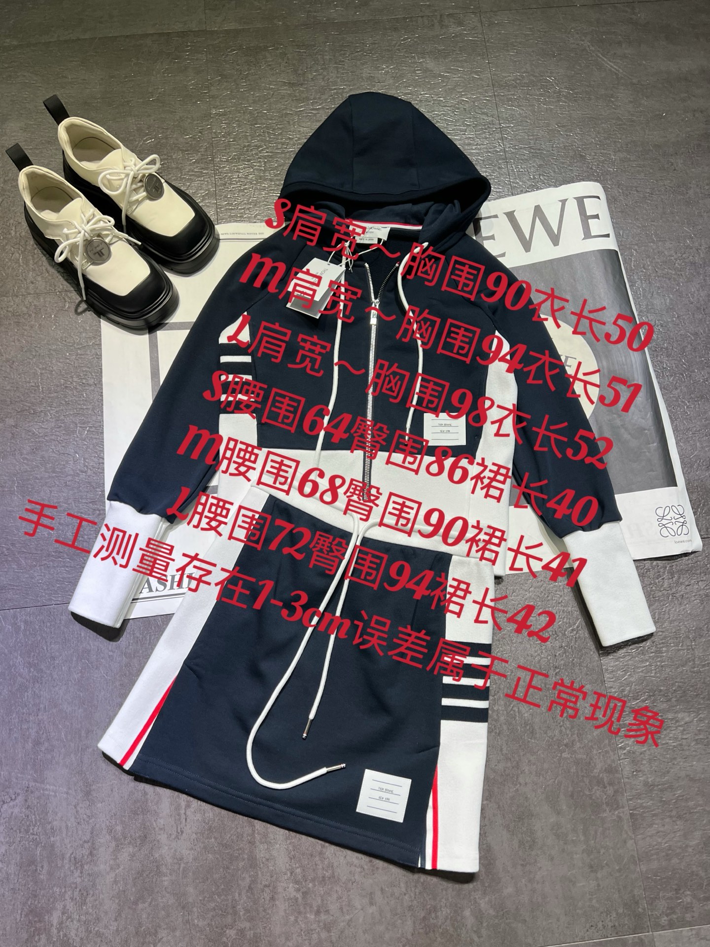 “THOM BROWN Women’s Clothing: Classic Striped Zipper Chain Miniskirts and Customized Originals” - 图片 9