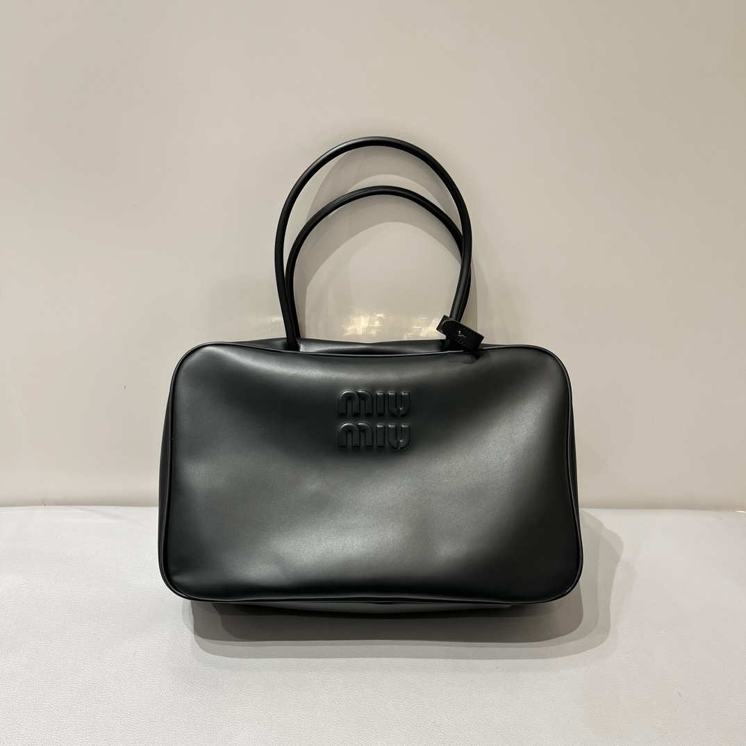 Miu Miu MIUMIU new product briefcase (long handle)