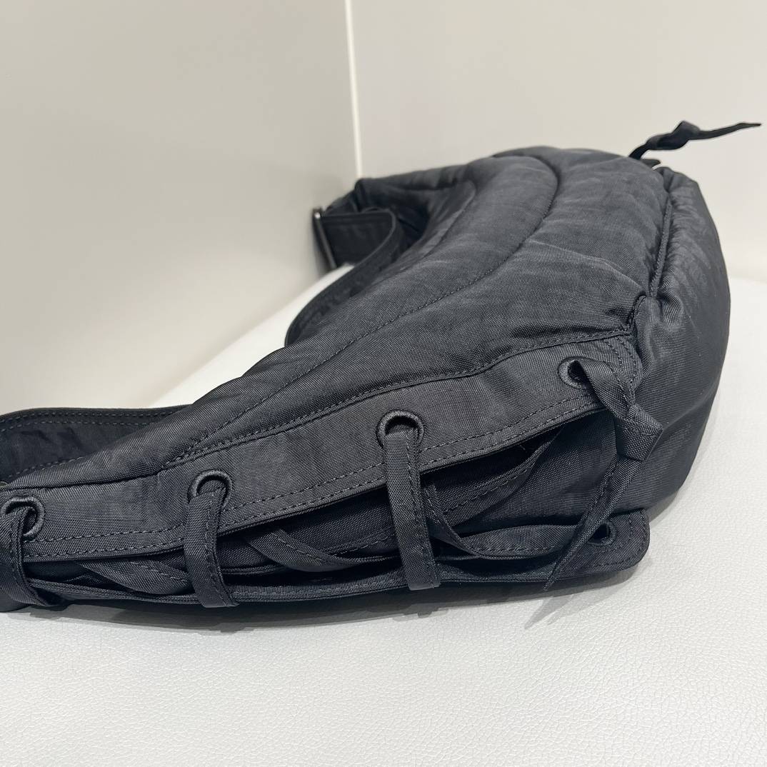 LEMAIRE small strap Soft Game Bag wandering bag
