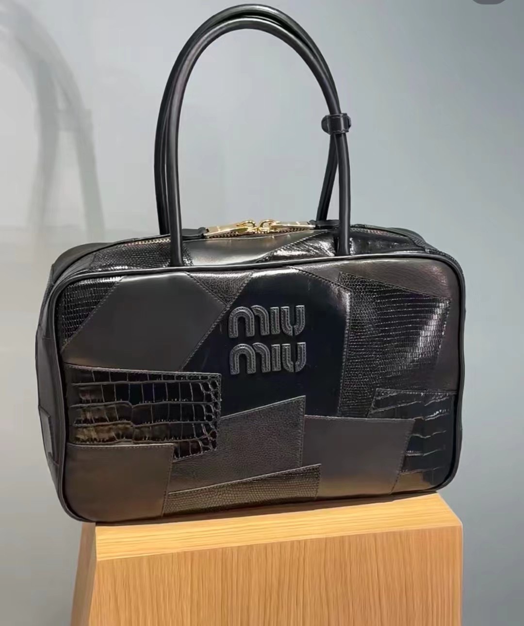 Miu Miu Product _dn6qfj0mJJcxADIT64vO0GgqcRzZoYLXCMCqSUw
