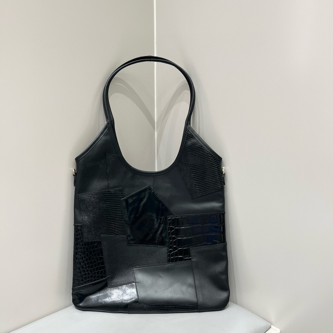 Miu Miu MiuMiu lizard pattern splicing hobo Isetan limited edition Tote bag "ivy miu" series vertical version The bag shape looks cute, lazy and