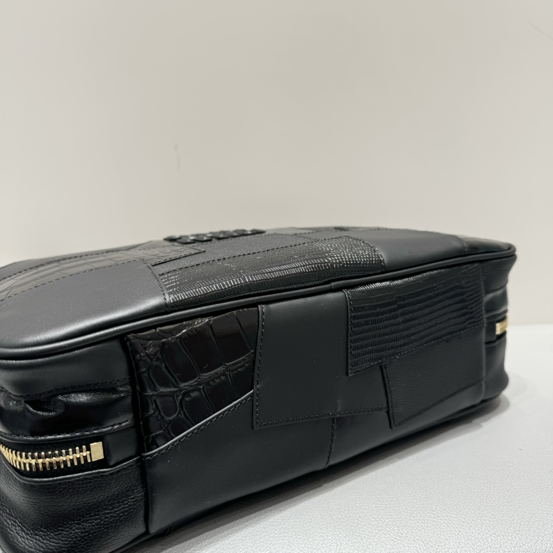 Miu Miu MIUMIU new product briefcase lizard pattern