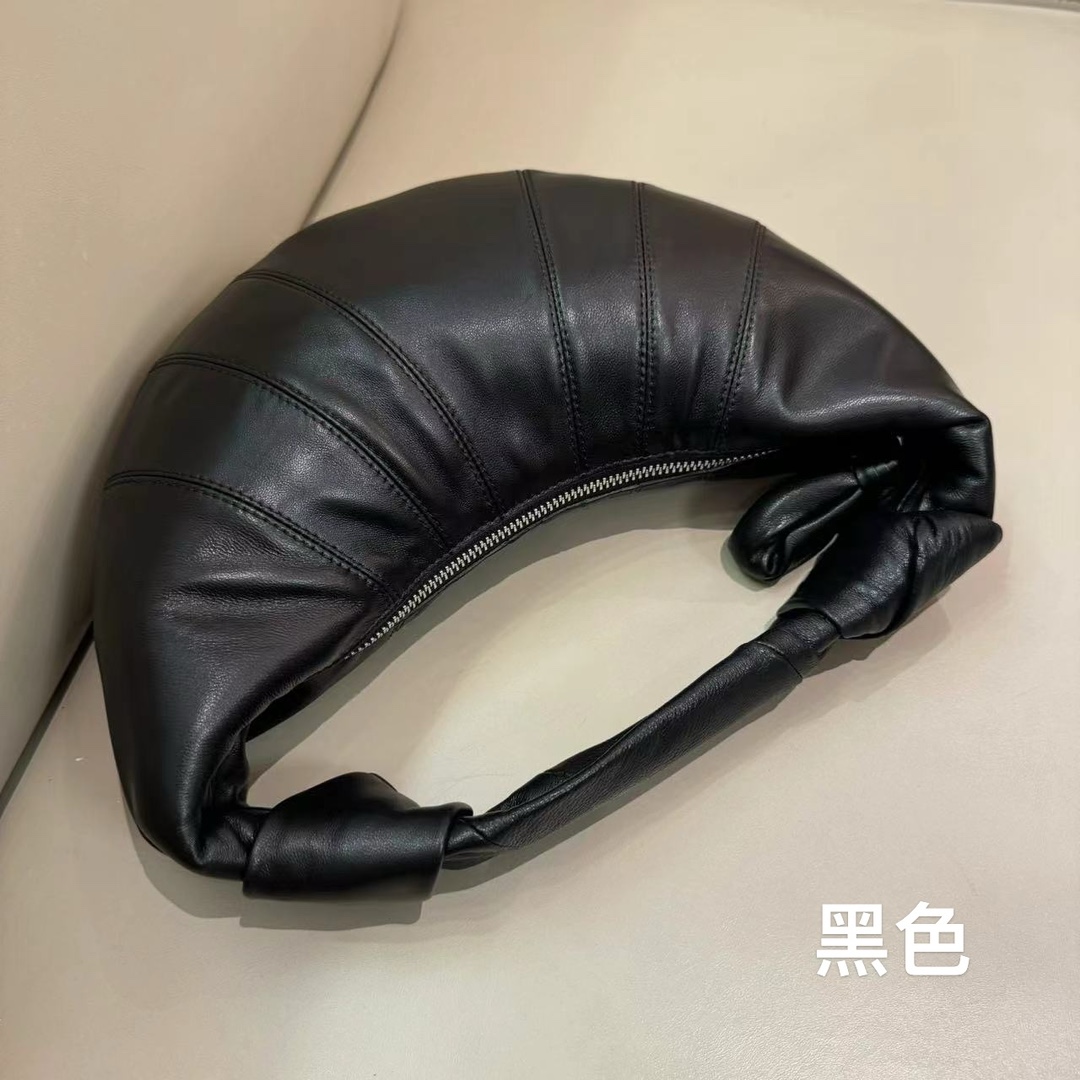 Lemaire Product _djSqfYrM8FnhdD4_ghmAy98PuDXuP6pwHpsu9vw