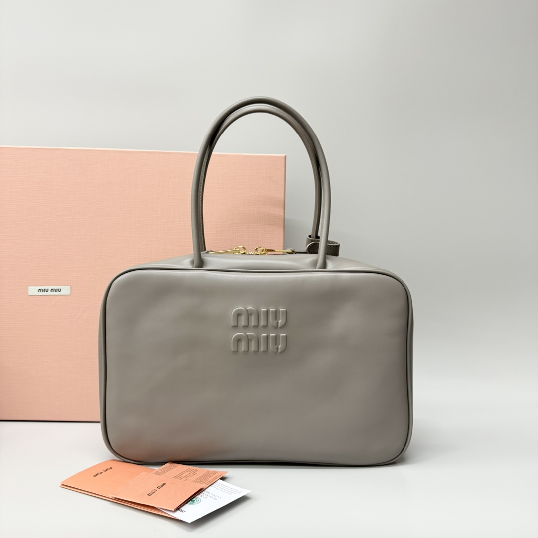 Miu Miu MIUMIU new product briefcase (long handle)